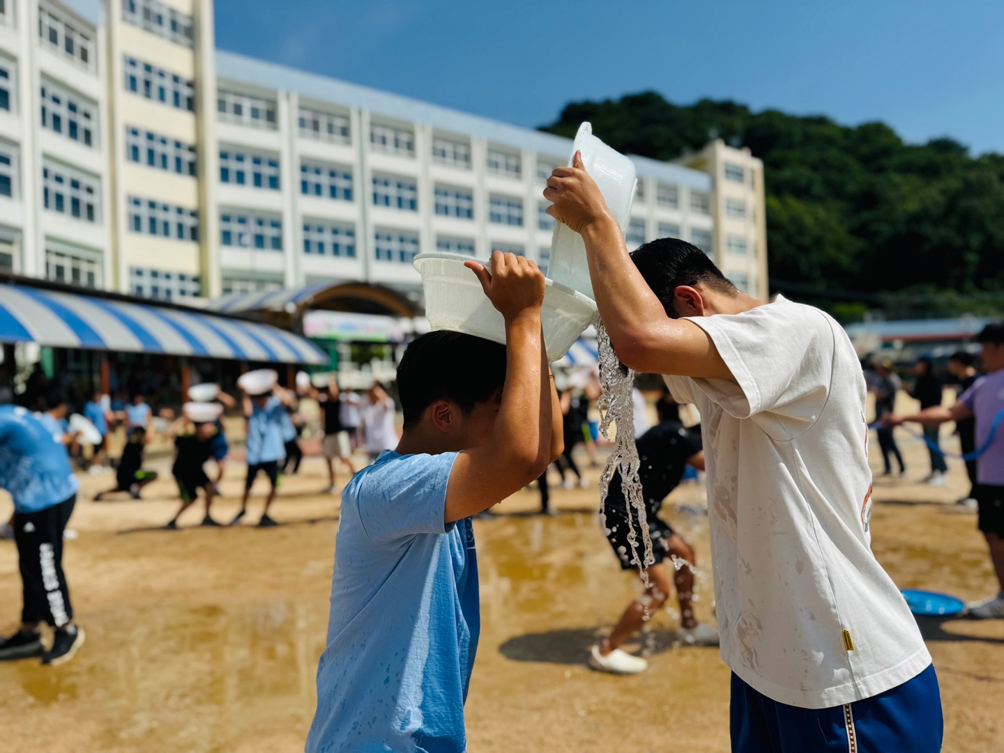 마산중앙중학교, 사제동행캠프물·불 안가리고 - 관련이미지2
