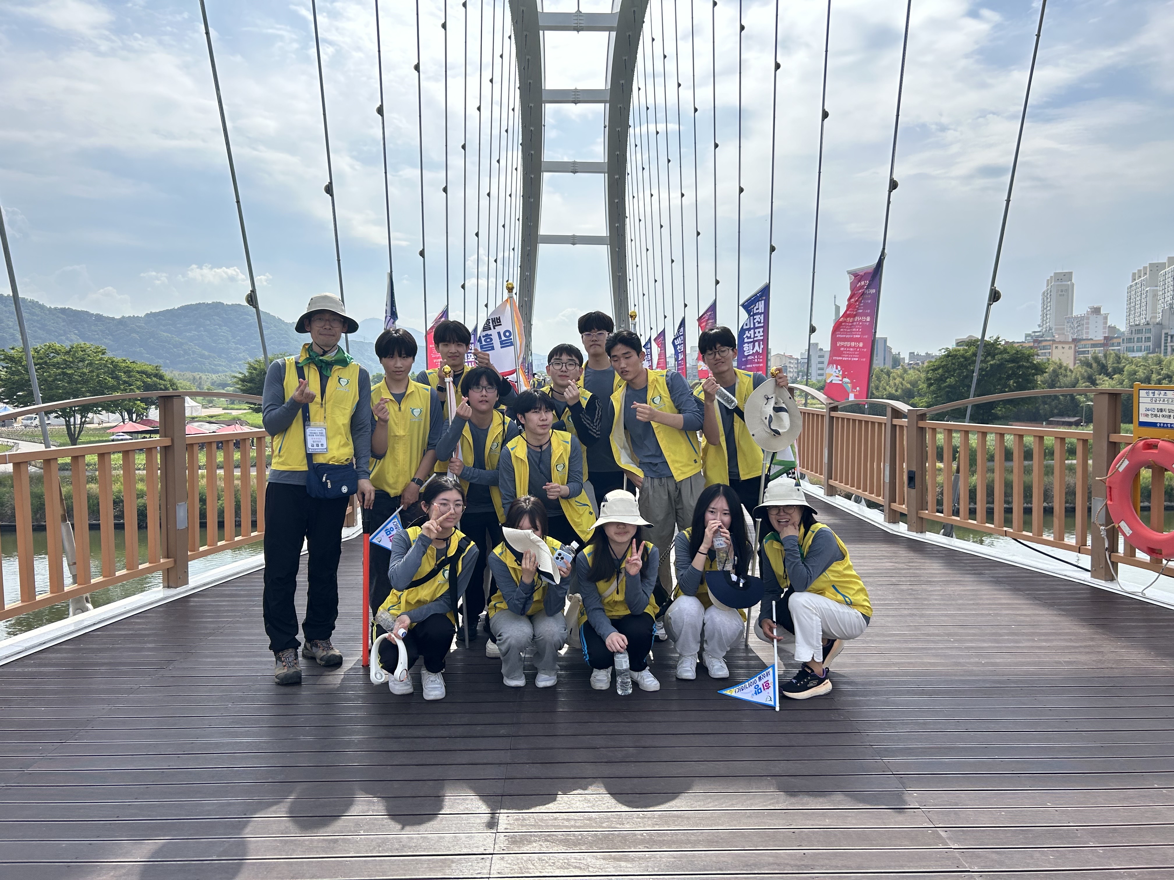 창원경일고, 세상을 향한 희망의 외침! - 관련이미지2