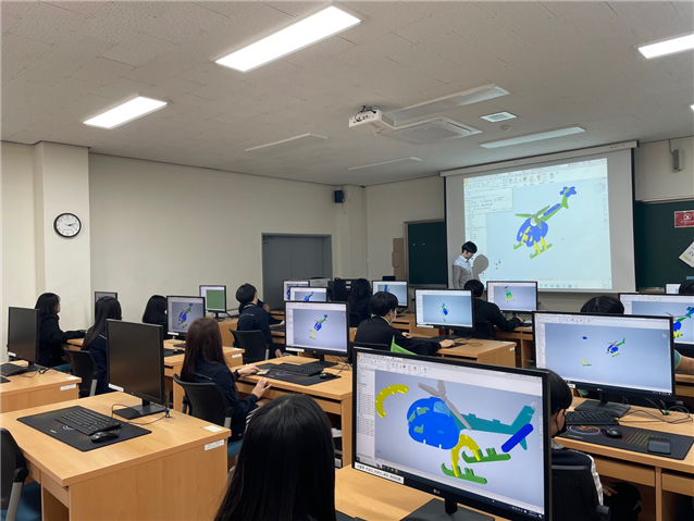 거제공업고, 관내 중학생 직업체험캠프 운영 - 관련이미지1