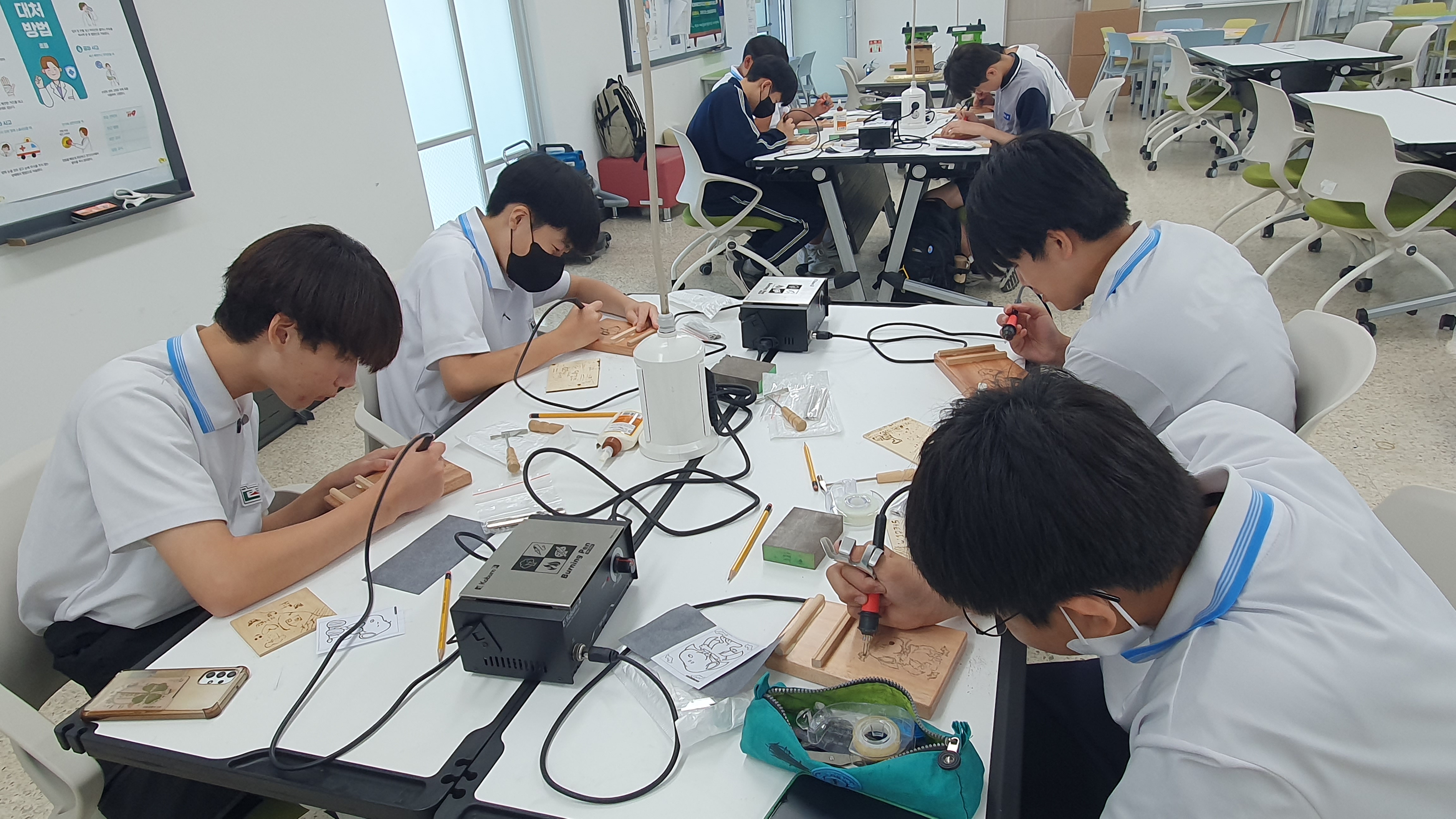 경남과학교육원, 일일과학체험교실 ‘열기 뜨겁다’ - 관련이미지2