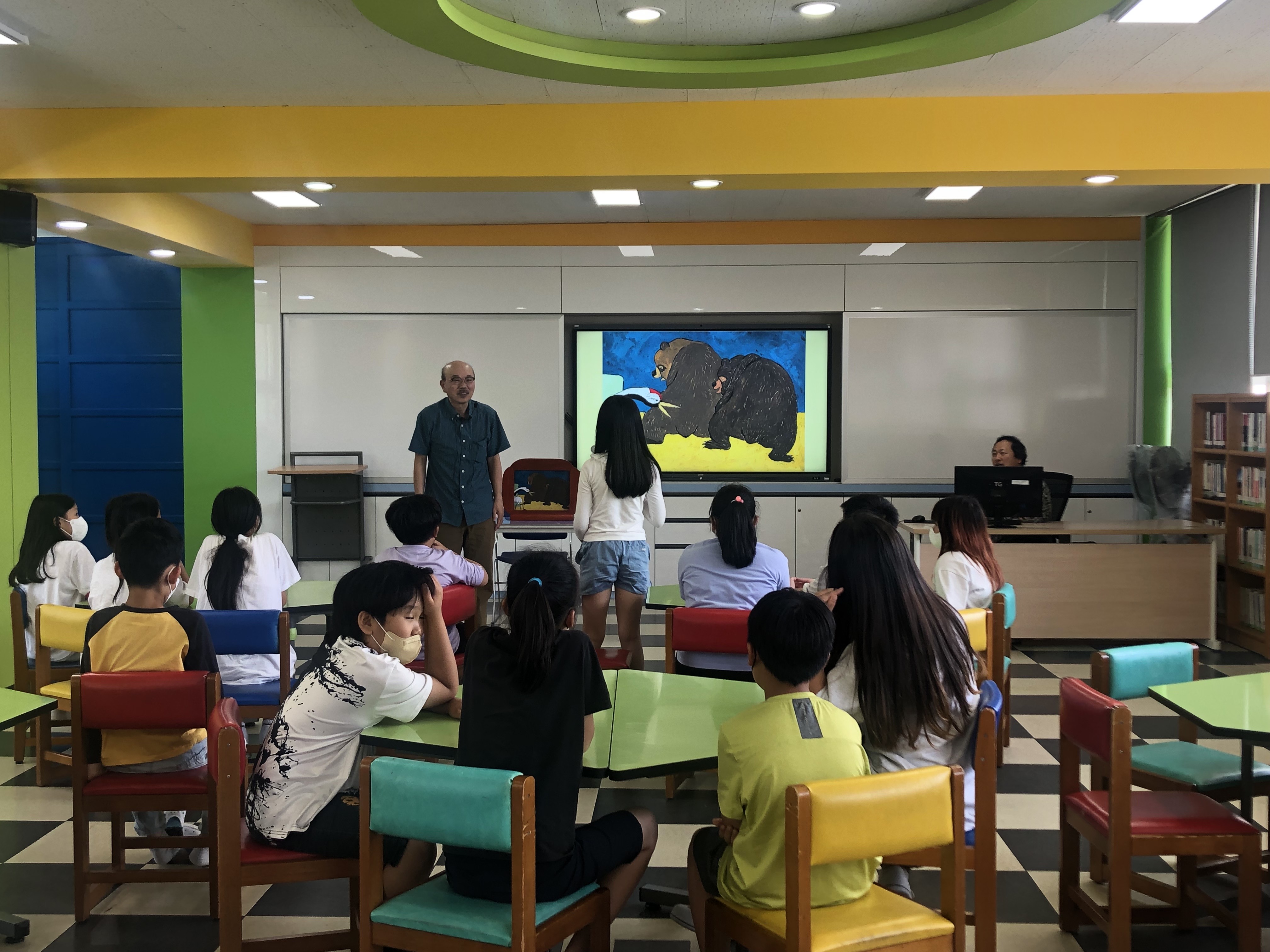 <안의초>자연을 마음으로 느끼다 생태 환경 작가와의 만남 - 관련이미지3
