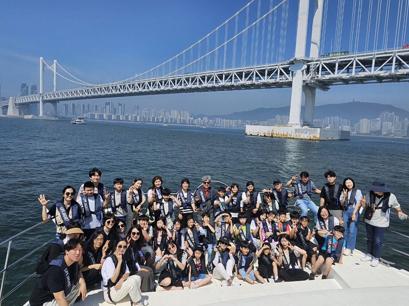 의령 칠곡초, 자녀와 함께하는 학부모 인문학 기행 실시 - 관련이미지1