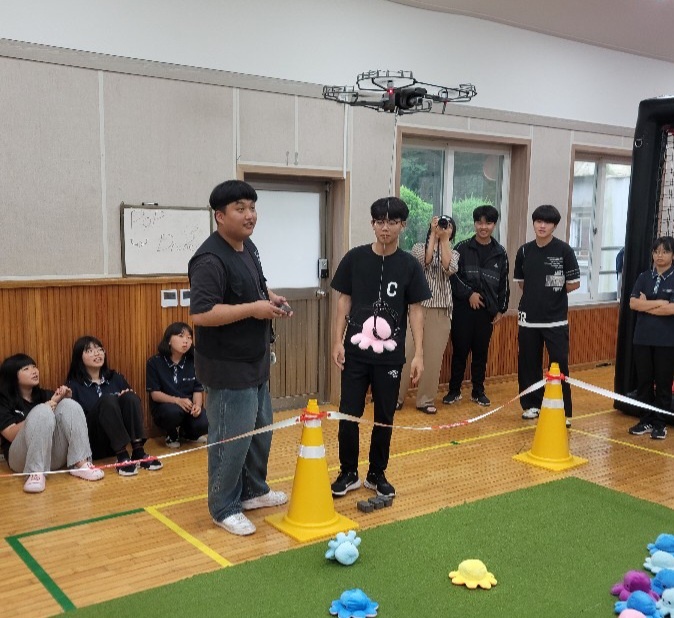 의령교육지원청 진로체험수업 지원으로 진로교육 한층 UP! (무한한 가능성을 가진 드론을 스포츠로 배워요!) - 관련이미지2