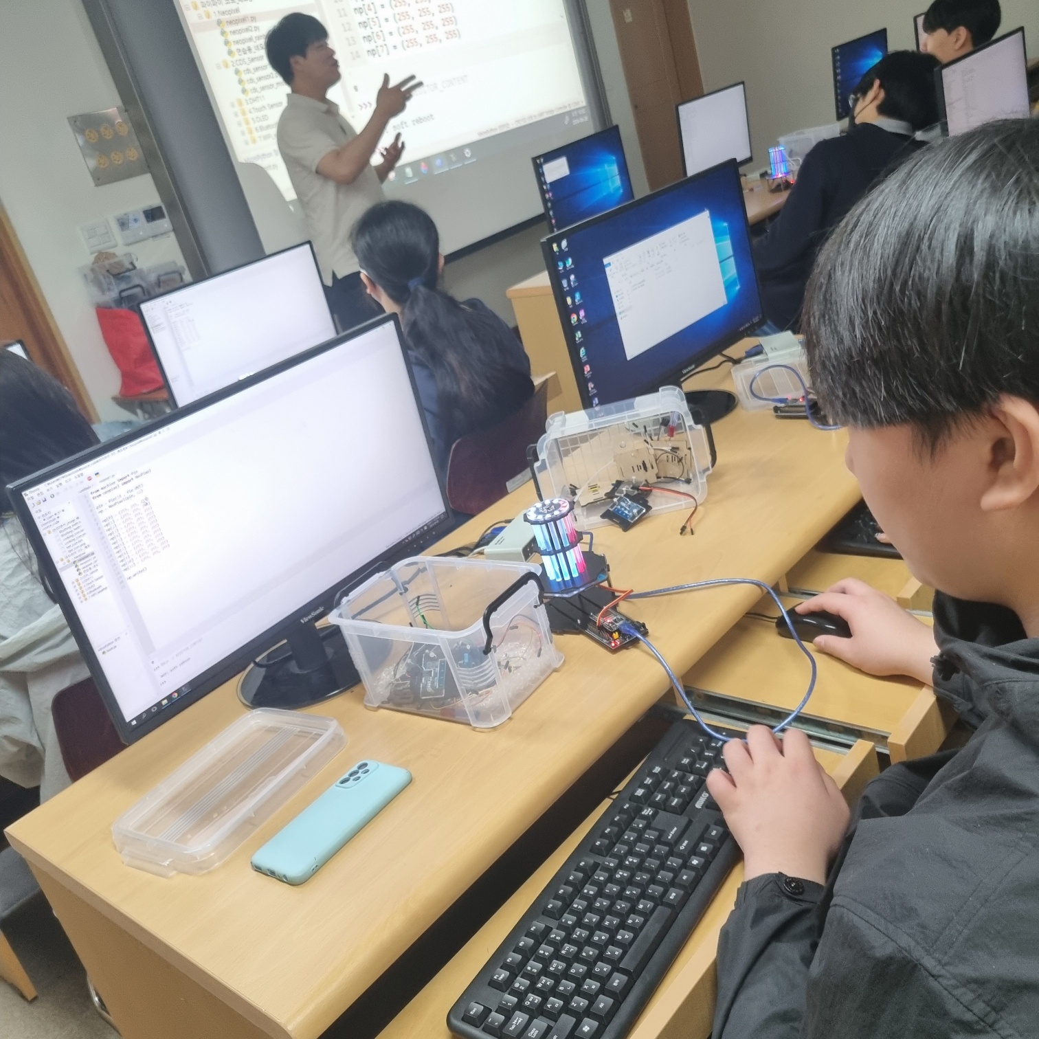 김해대곡중학교, 2024. 찾아오는 SW/AI 새싹 캠프 실시 - 관련이미지5