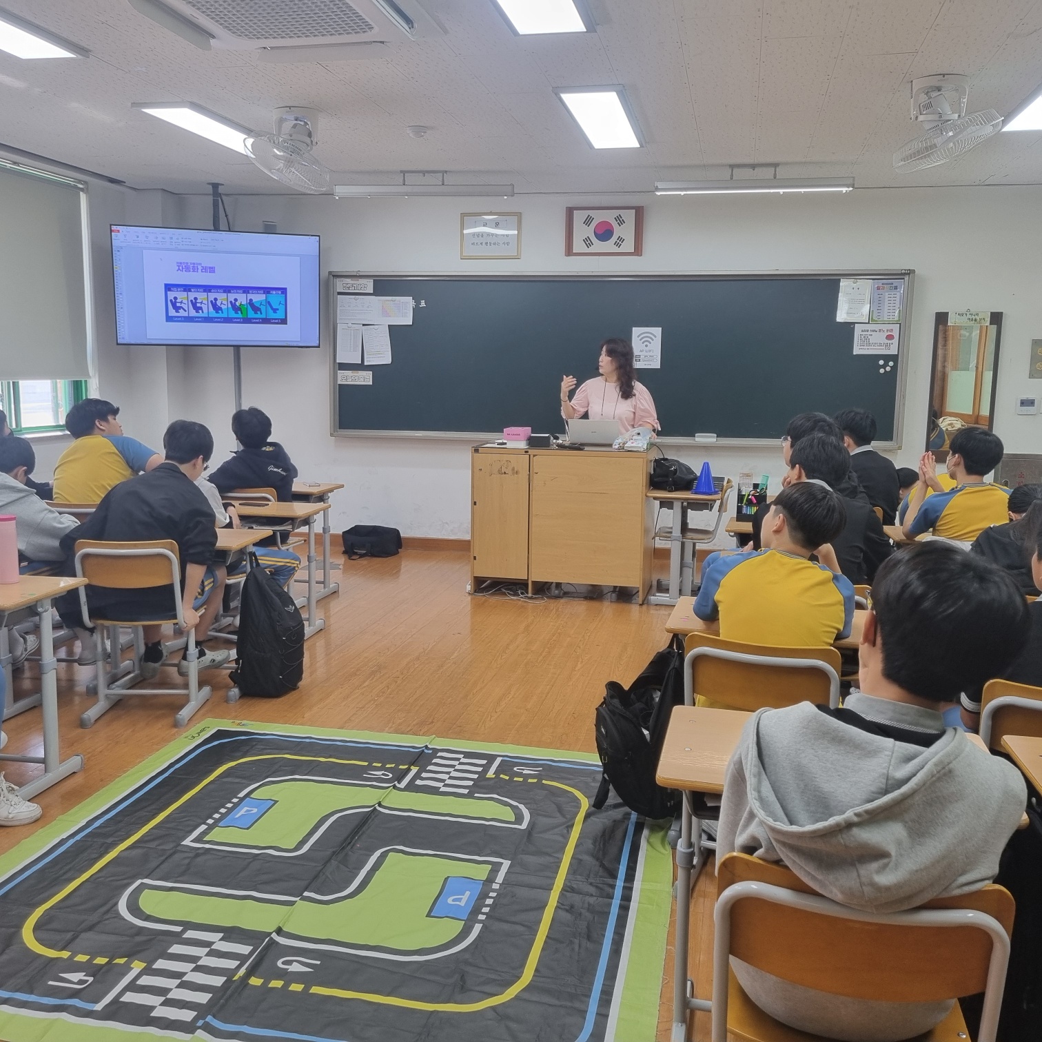 김해대곡중학교, 2024. 찾아오는 SW/AI 새싹 캠프 실시 - 관련이미지6