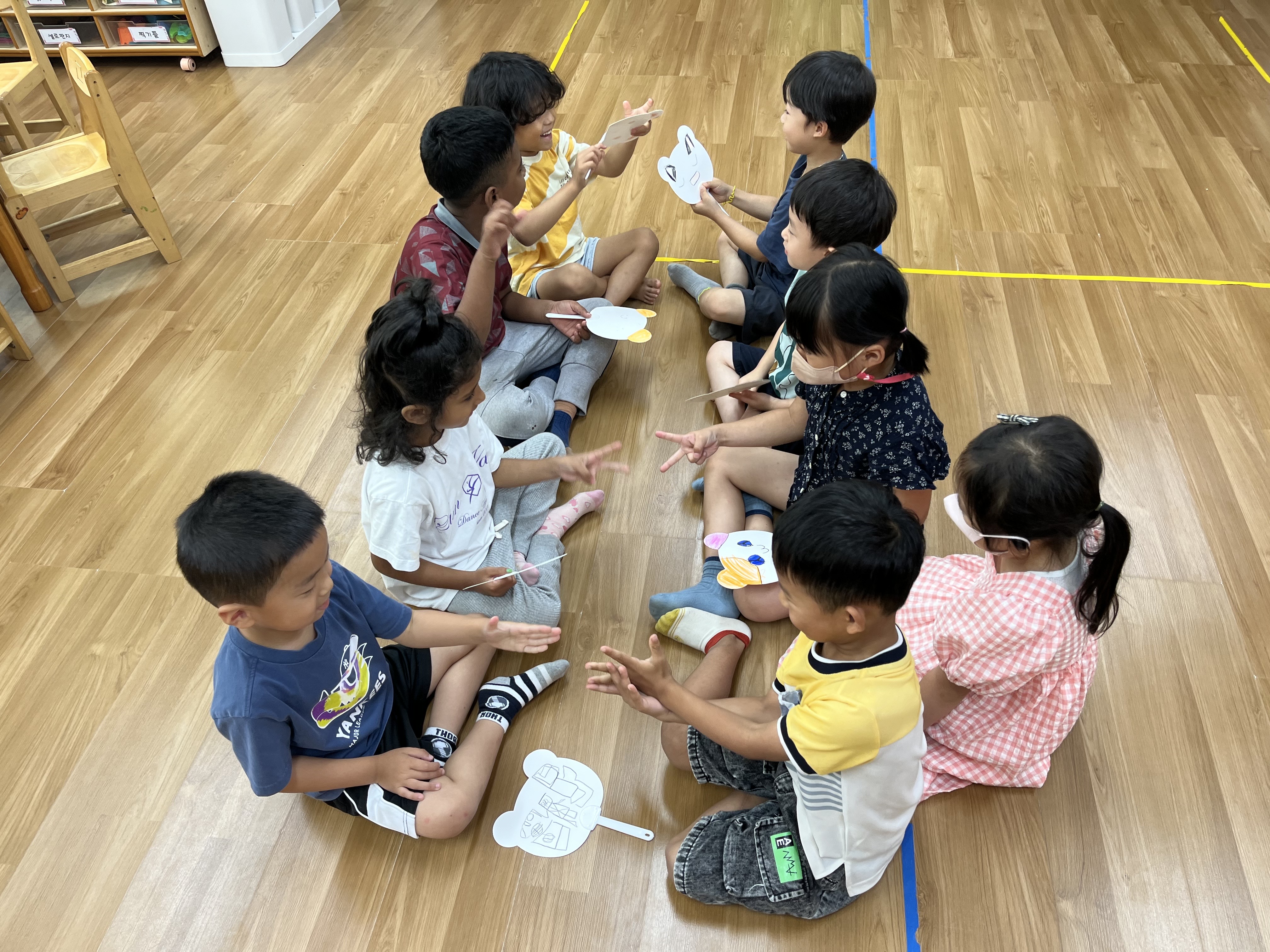 봉덕초등학교병설유치원 놀면서 배우는 어린이 환경교육 실시 - 관련이미지3