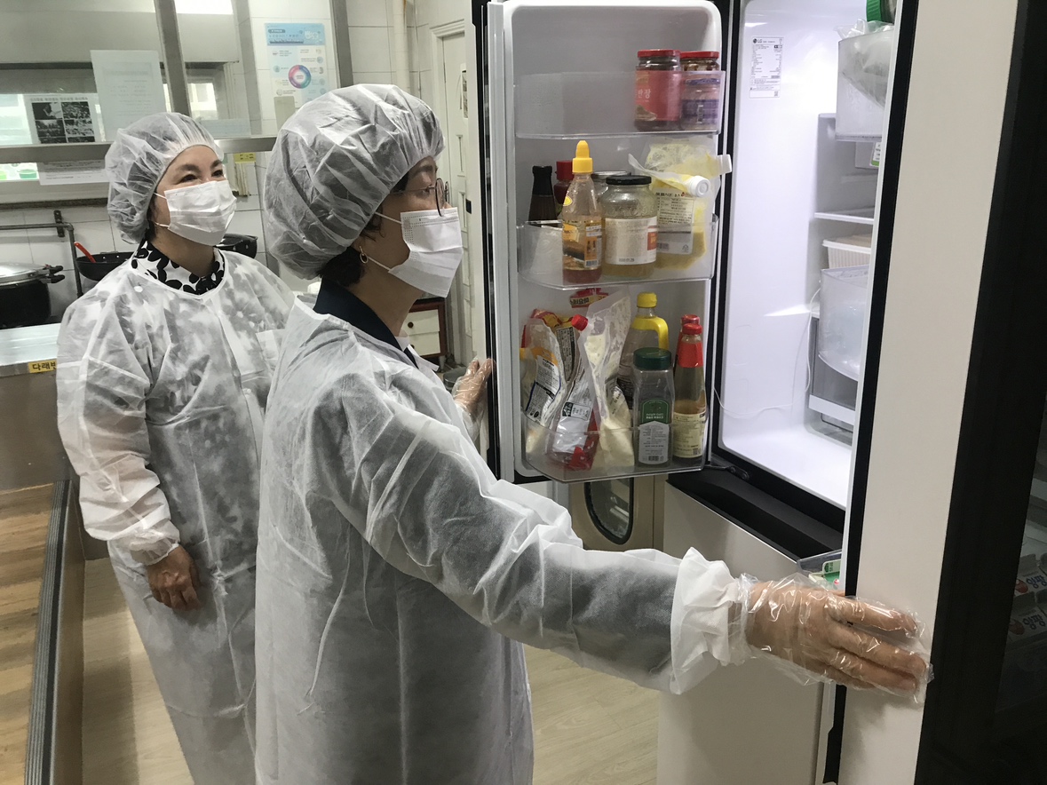 거제교육지원청, 2024. 간부공무원 유치원 급식소 특별점검 실시 - 관련이미지1