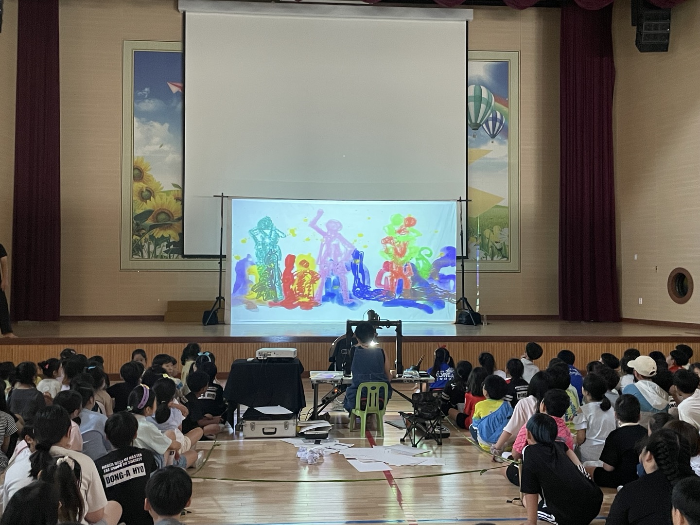 양산신기초, 미디어 드로잉 종이창문 관람 - 관련이미지3