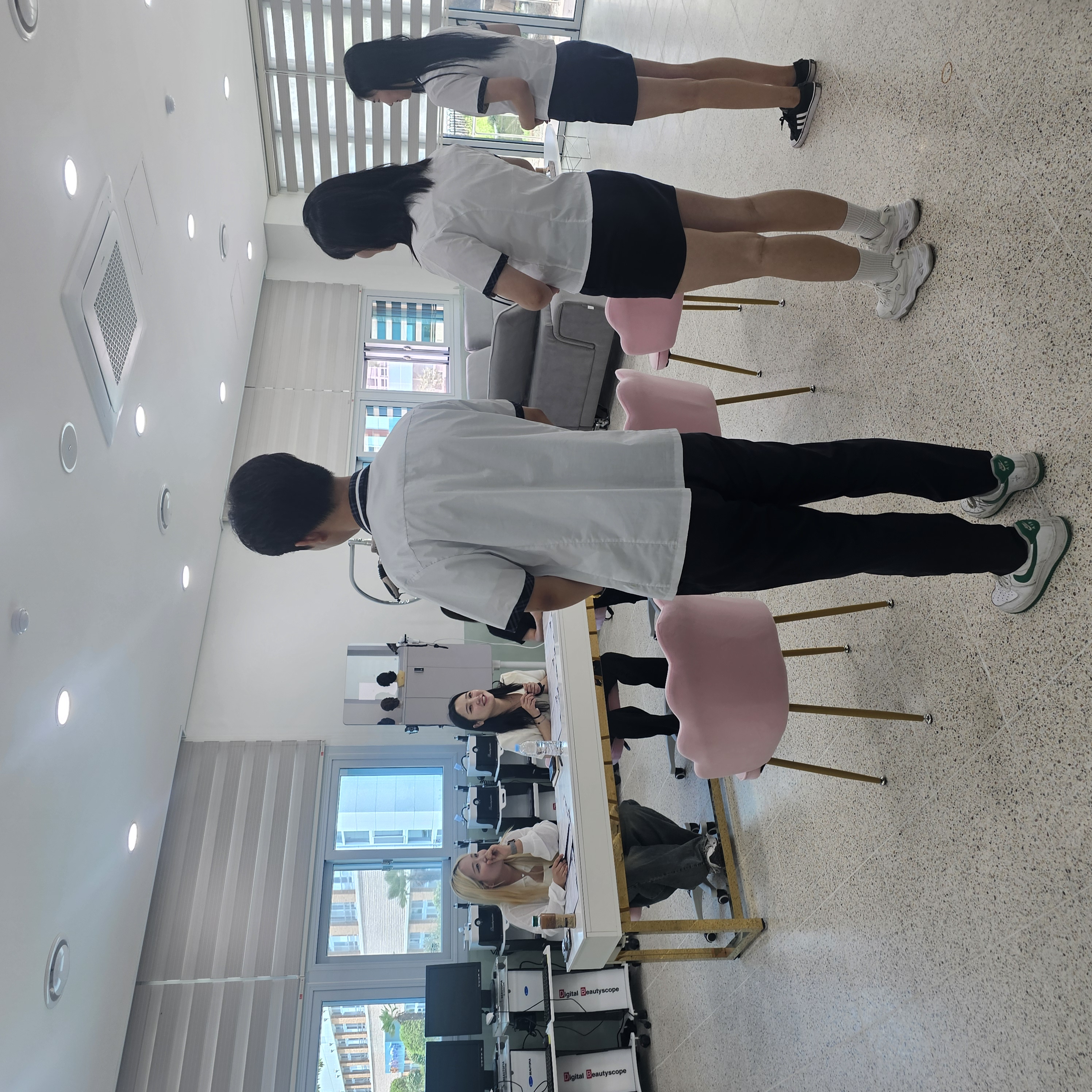 진영제일고, 미용예술과 취업설명회&amp;면접 실시 - 관련이미지5