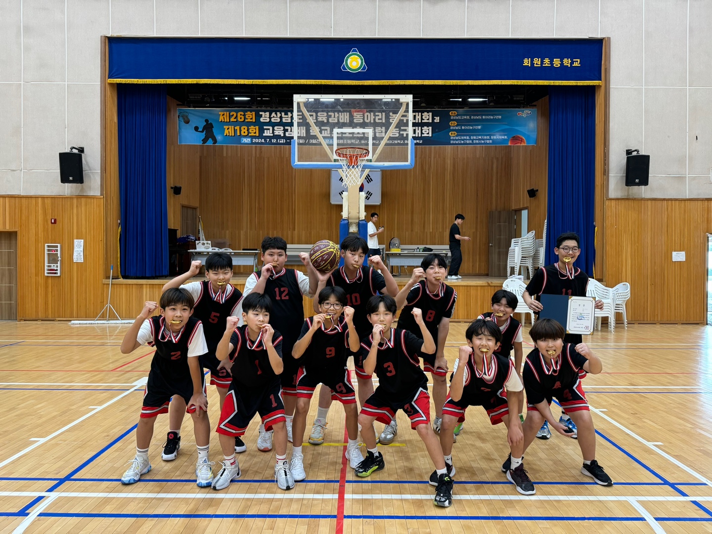 대청초, 제26회 교육감배 동아리농구대회 겸 제18회 교육감배 학교스포츠클럽농구대회 우승 - 관련이미지1