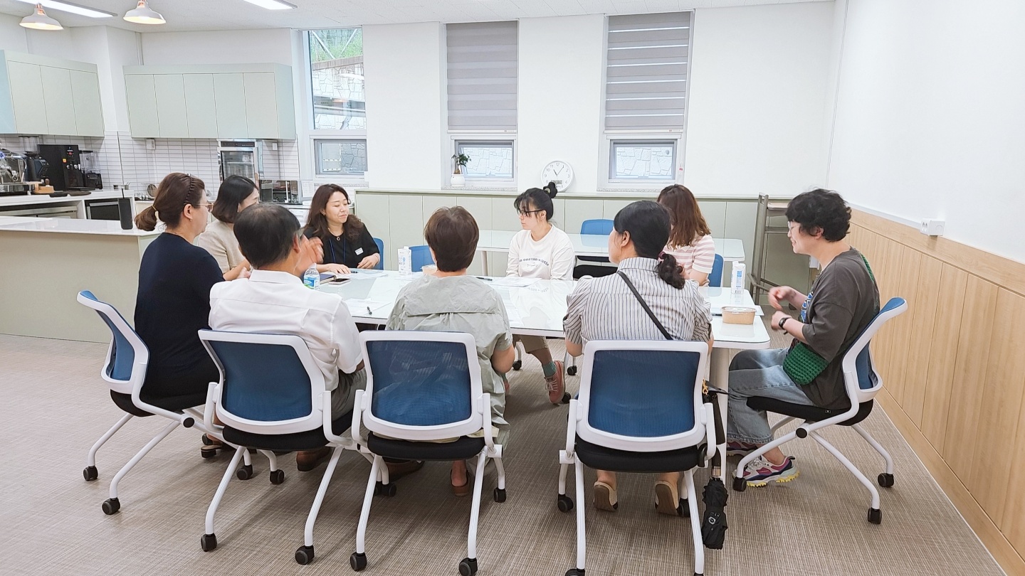 김해교육지원청, 2025학년도 특수교육대상자 상급학급 입학 설명회 개최 - 관련이미지2