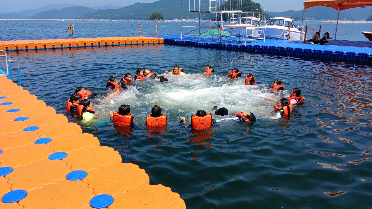 통영교육지원청, 친구와 함께 지속가능 통영 해양레져스포츠 체험, 와! 썹(SUP) 요(Yoga)! - 관련이미지2