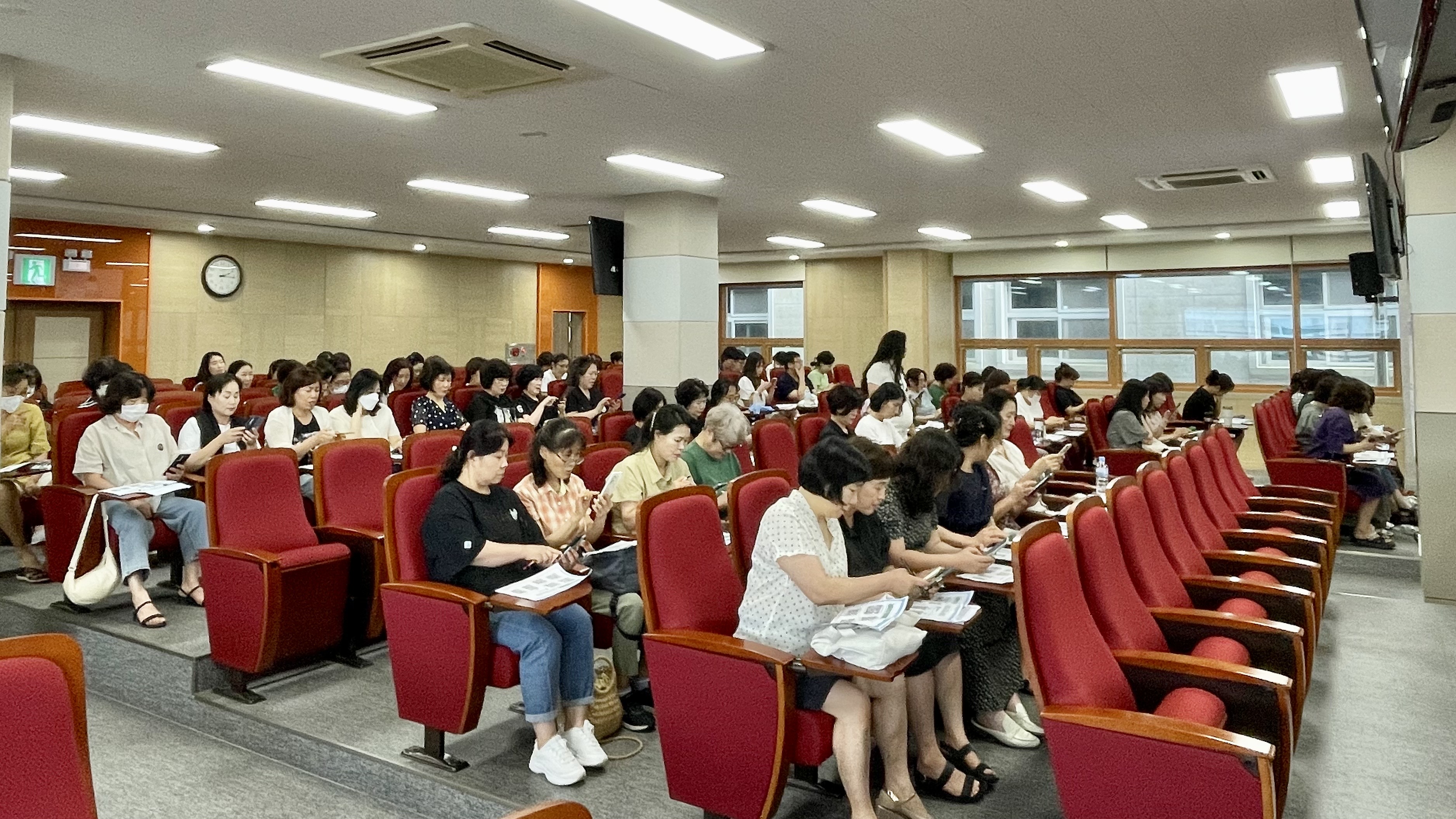 창원교육지원청, 학교급식 조리사 소통역량 강화 및 청렴 연수 - 관련이미지2
