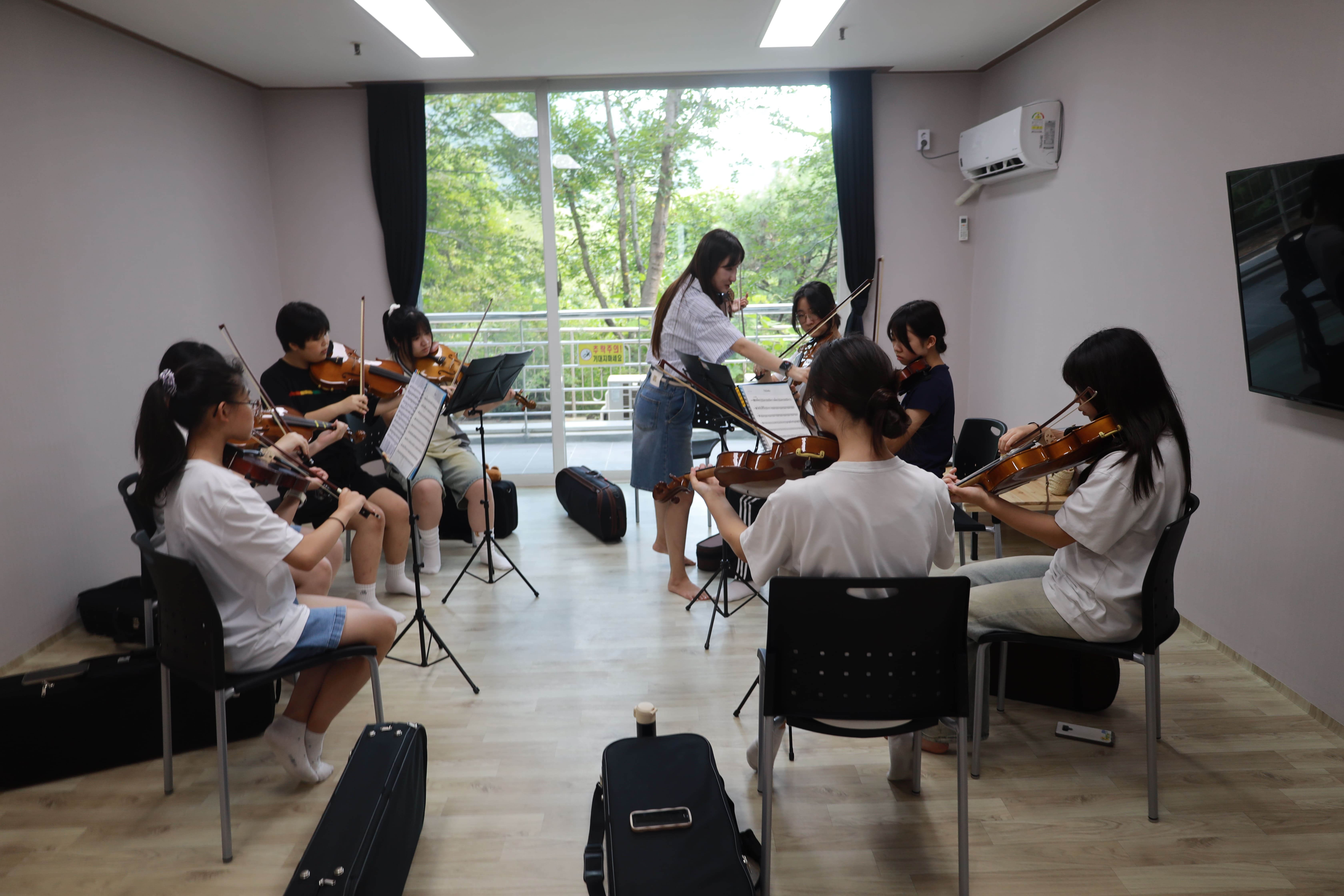 마산의신여중, 의신쳄버오케스트라 여름방학 음악캠프 - 관련이미지2