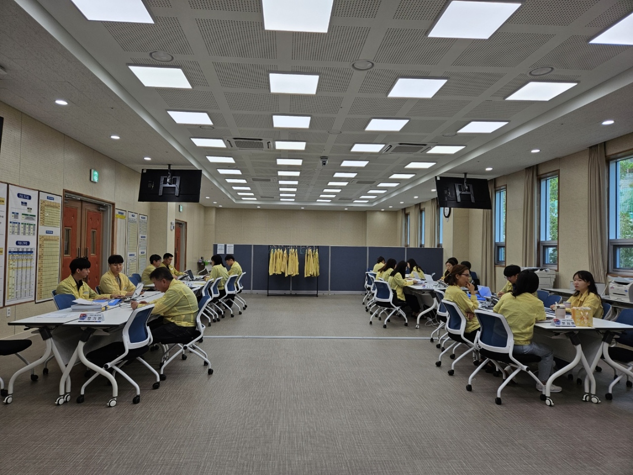 김해교육지원청,‘국가비상사태 대비’을지연습 실시 - 관련이미지2