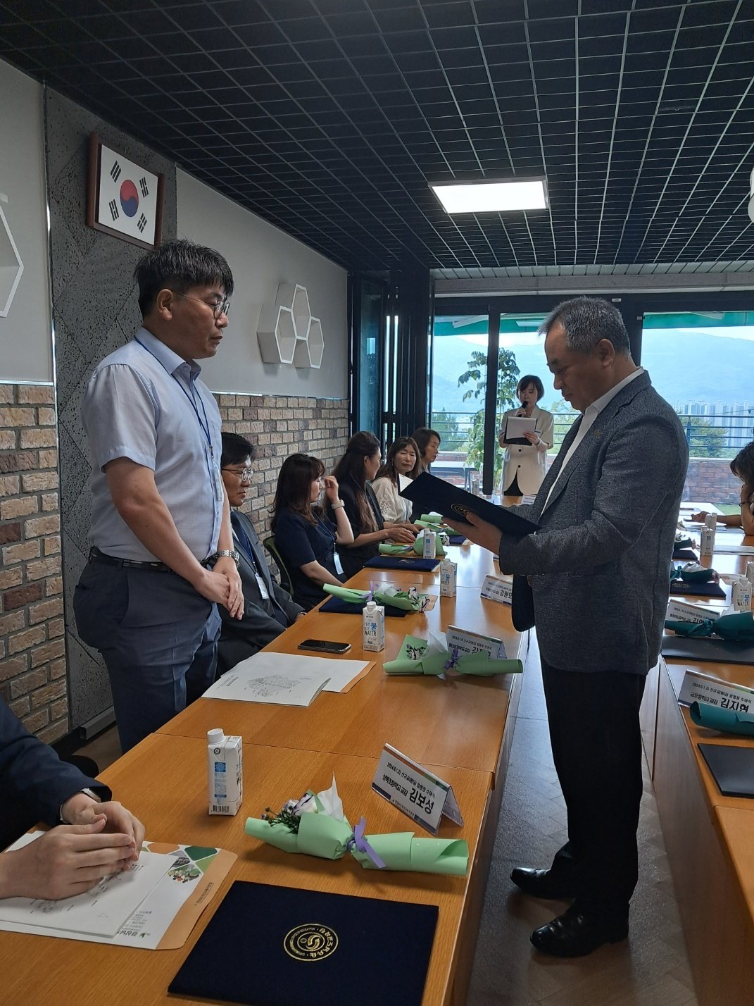 양산교육지원청, 2024.9.1.자 신규교감 임명장 수여식 - 관련이미지2