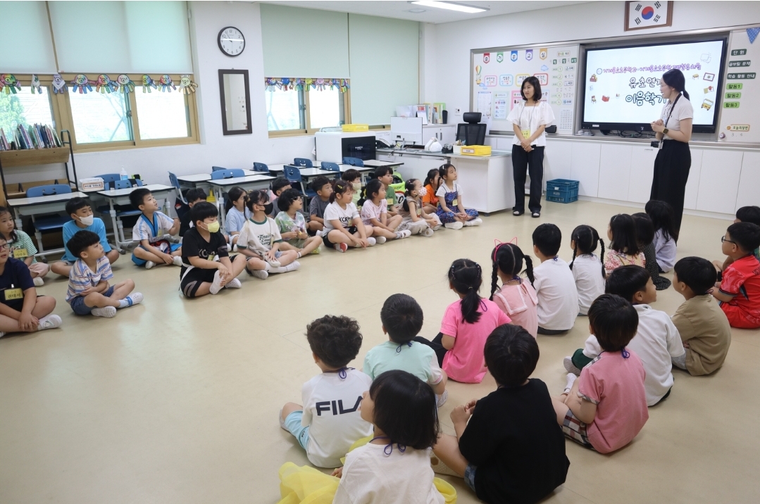 거제용소초병설유, 유·초연계 이음교육 실시! 어서와, 초등학교는 처음이지 ! - 관련이미지1