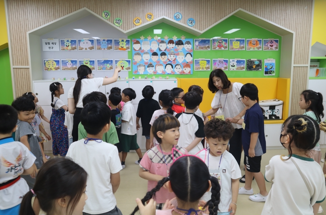 거제용소초병설유, 유·초연계 이음교육 실시! 어서와, 초등학교는 처음이지 ! - 관련이미지3