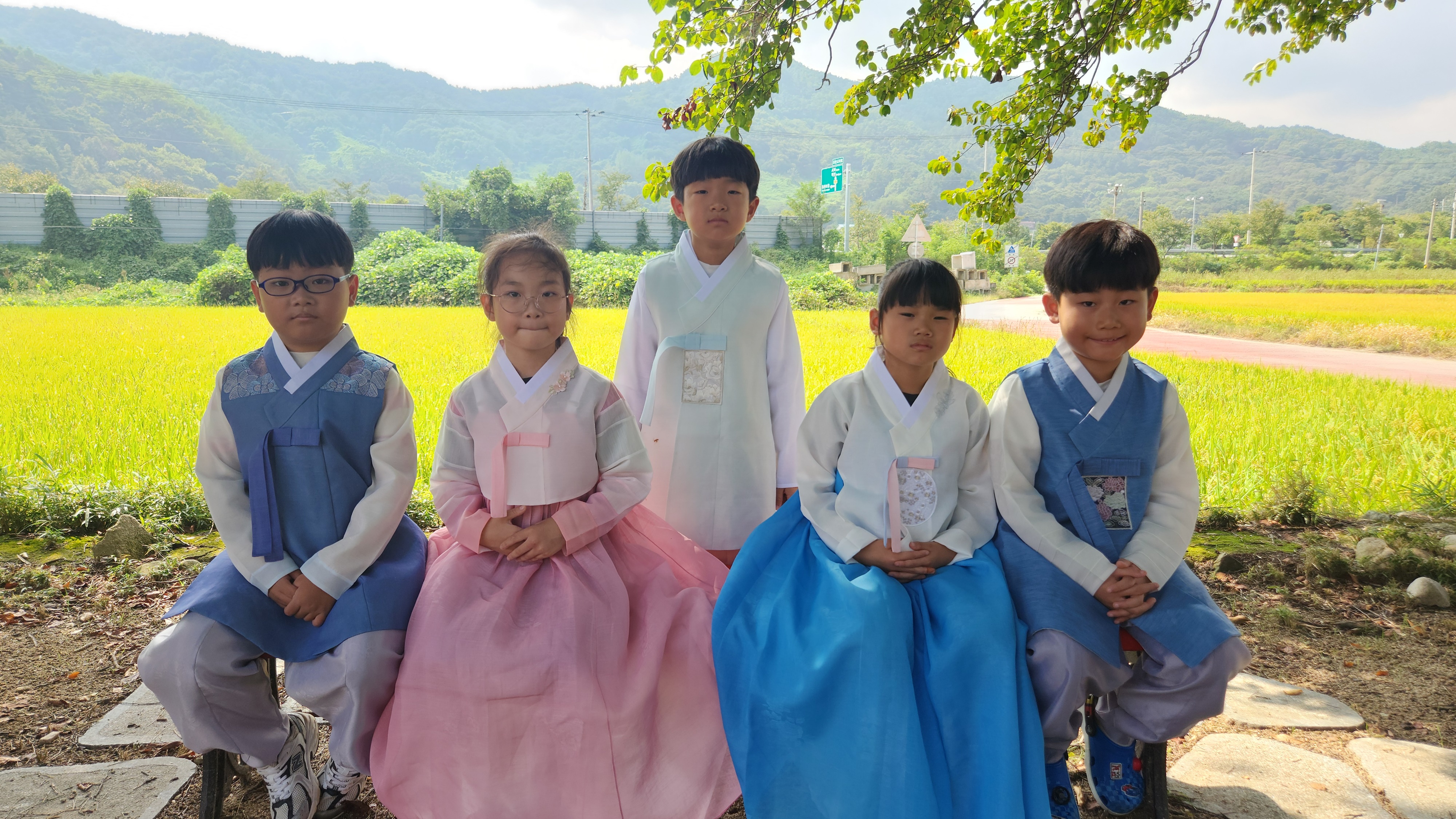 <병곡초> 우리가 빚은 삼색송편으로 풍성한 추석을 맞이해요 - 관련이미지1