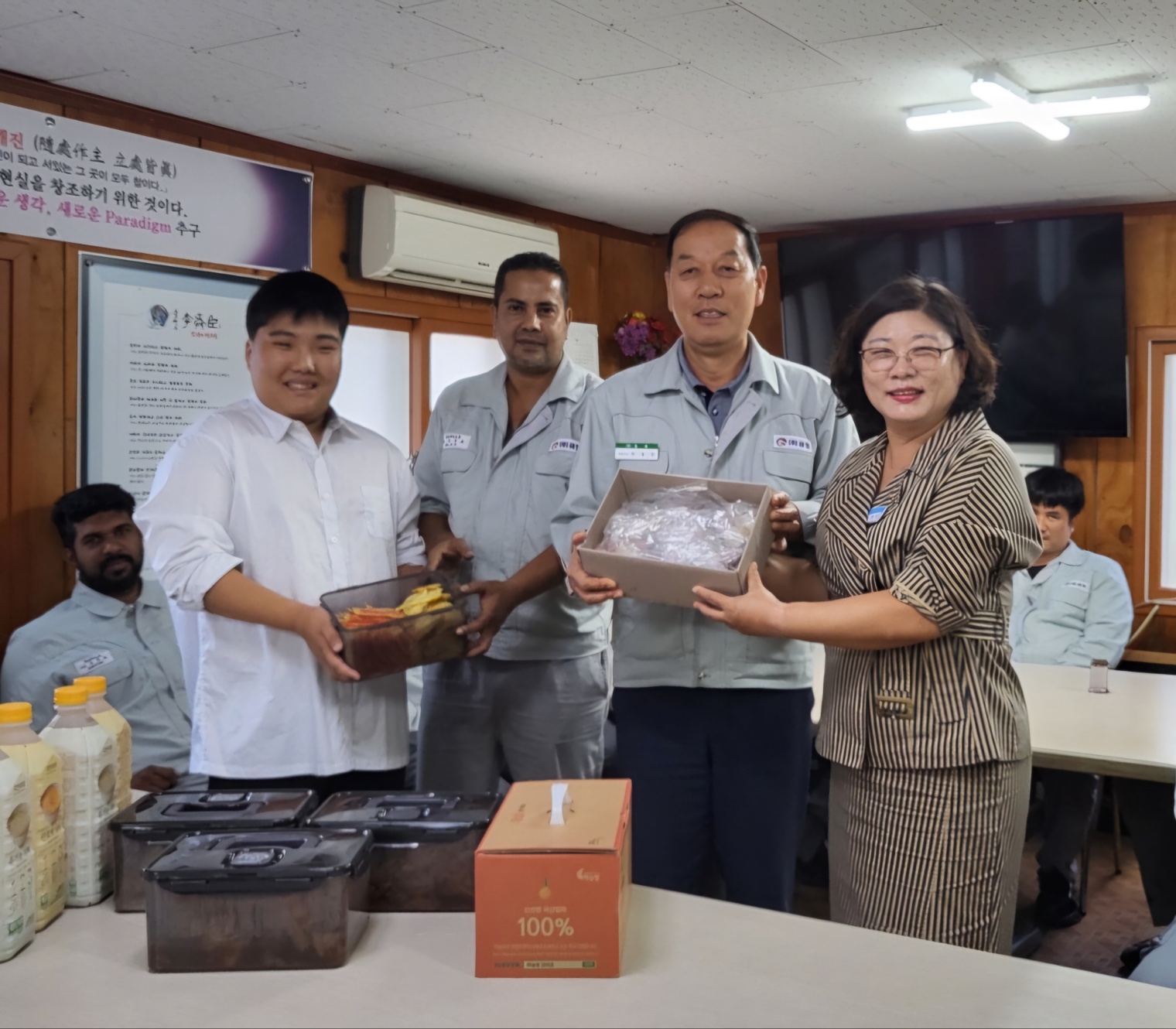 통영잠포학교, 지역 외국인 근로자와 함께하는 다문화 교류활동 - 관련이미지2