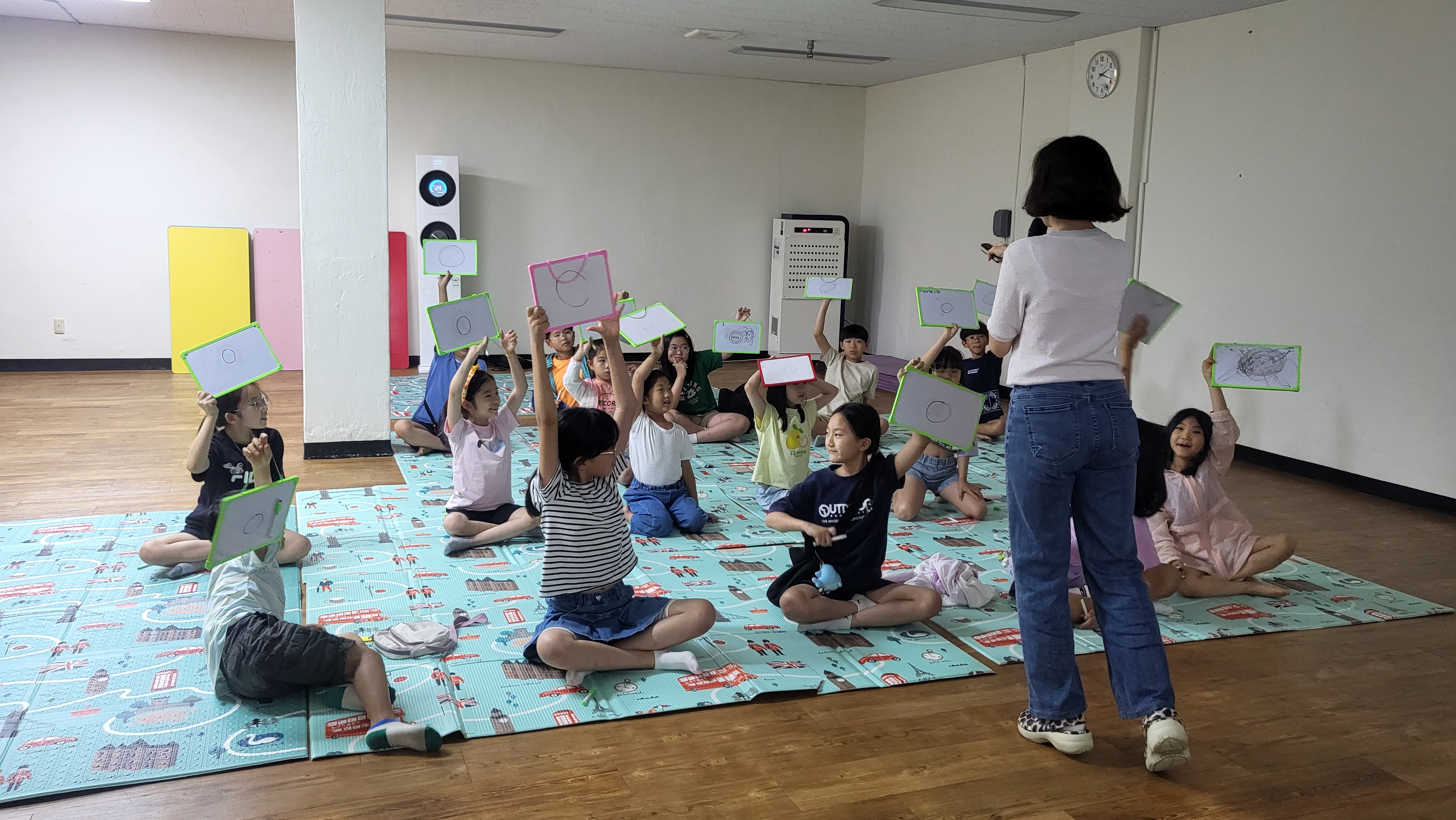 진동도서관, 도전! 한 책 골든벨 운영 - 관련이미지2