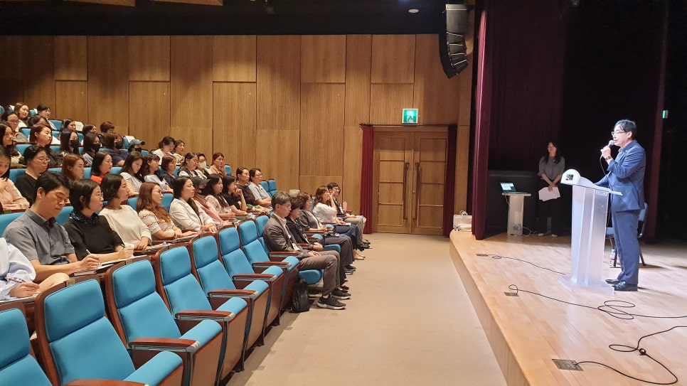 김해교육지원청, 학무보 대상 학교폭력 예방 토크콘서트 개최 - 관련이미지5