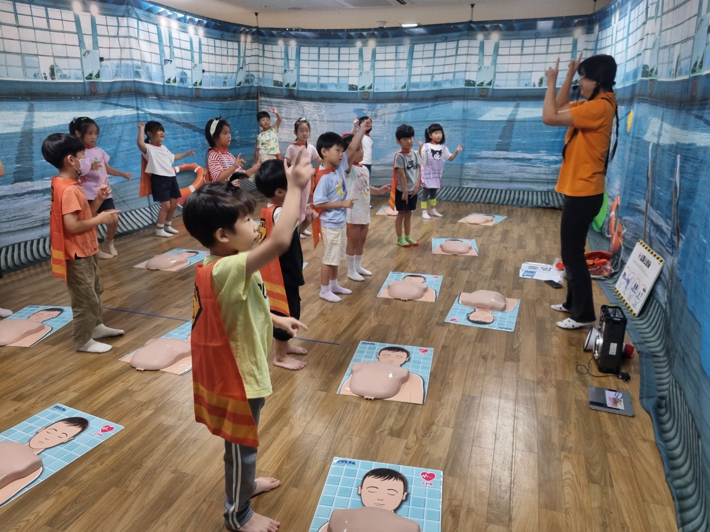진해신항초등학교병설유치원 도와줘요 안전대장! 응급 처치 안전 교육 - 관련이미지3