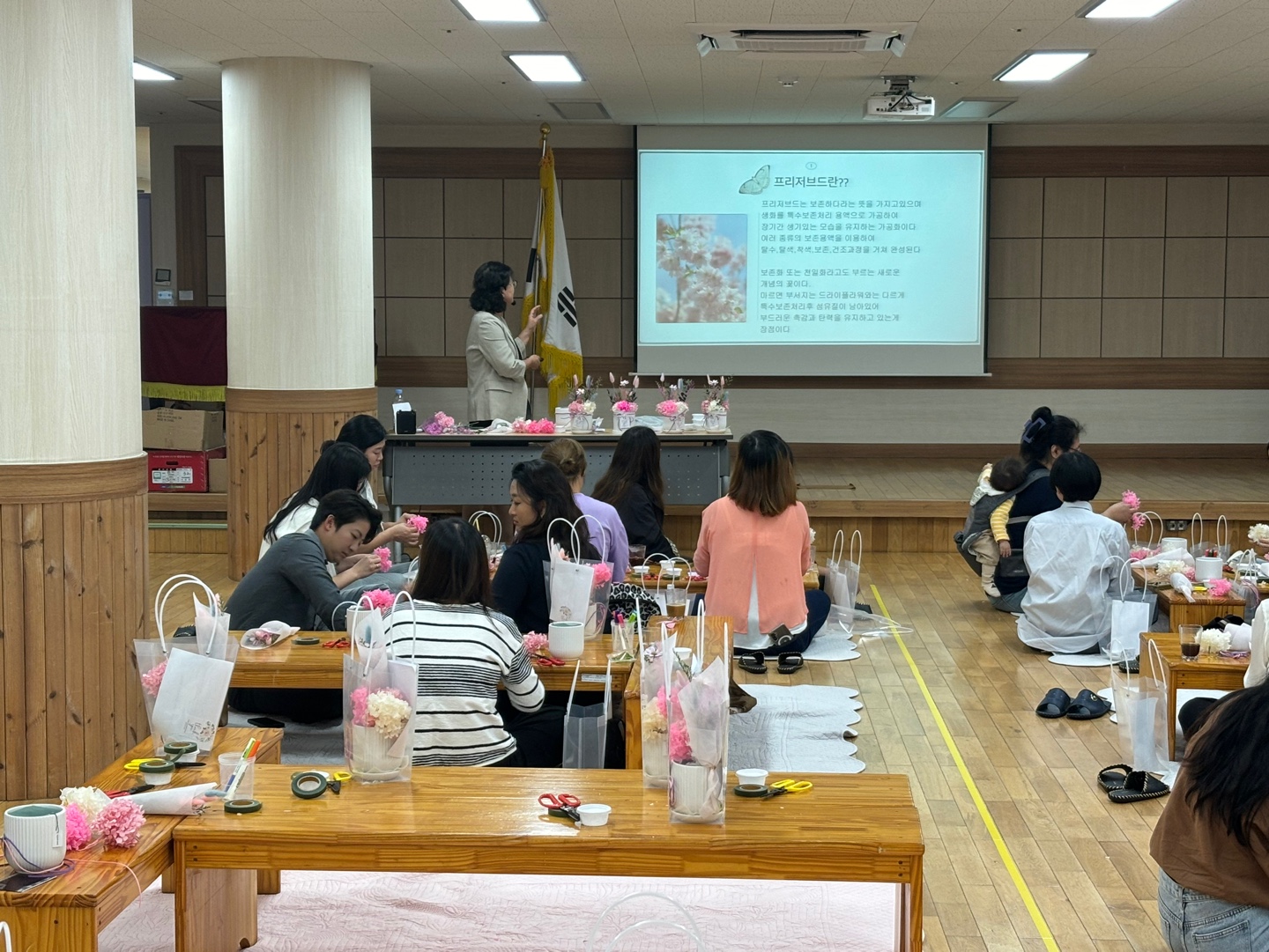 토월유치원‘학부모 참여수업 및 학부모 연수’실시 - 관련이미지2
