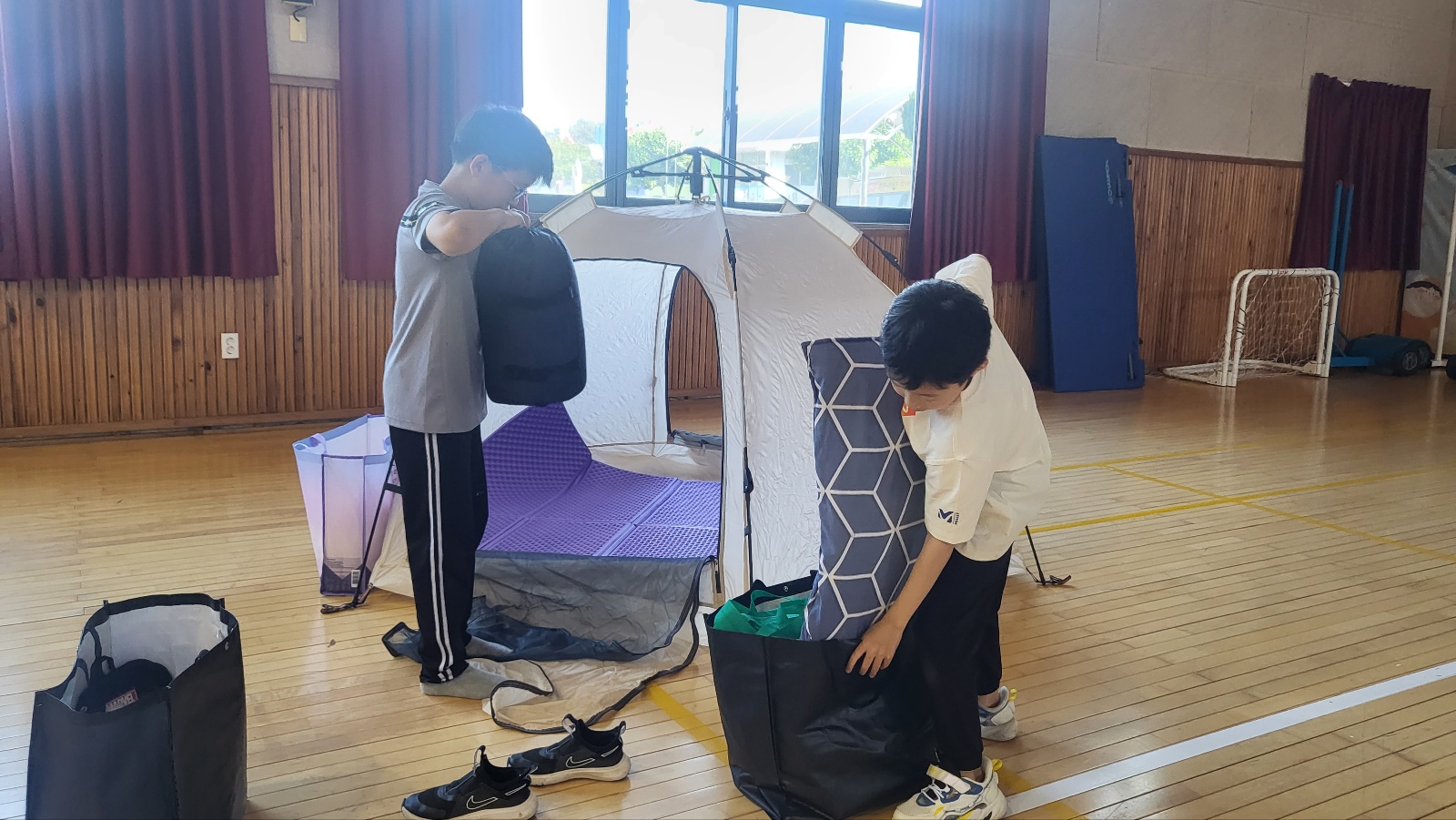 학교에서 하는 캠핑~ - 관련이미지1