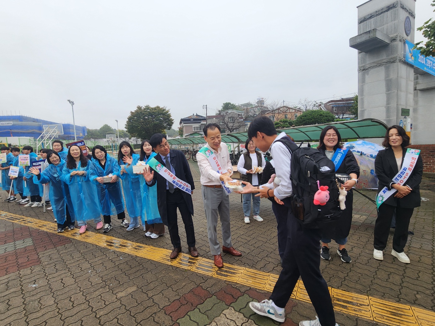 함안중, 민주적 학교문화 조성 주간 운영 - 관련이미지2
