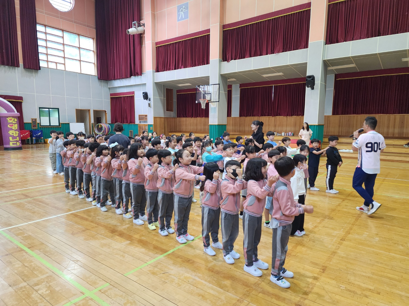 한사랑유치원, 유초연계 이음학기 함께하는 레크레이션 실시 - 관련이미지1