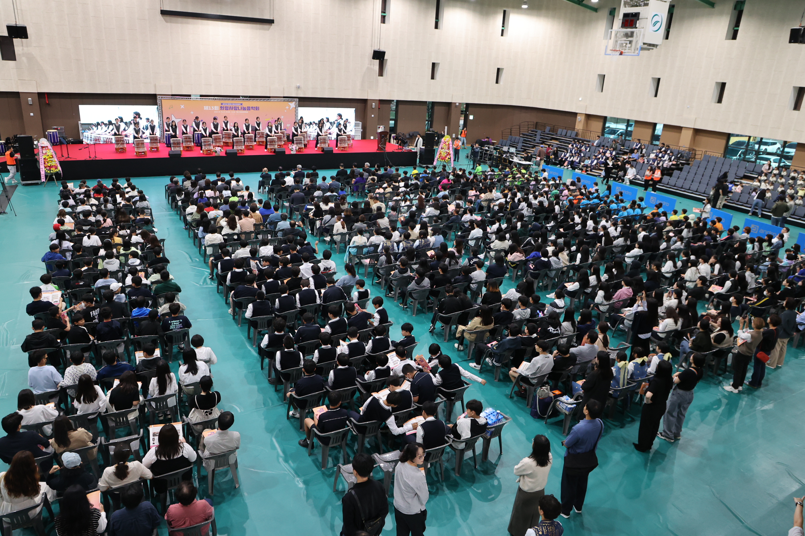 의령교육지원청, 제13회 사랑나눔음악회 및 2024. 학부모나눔장터 개최 - 관련이미지1