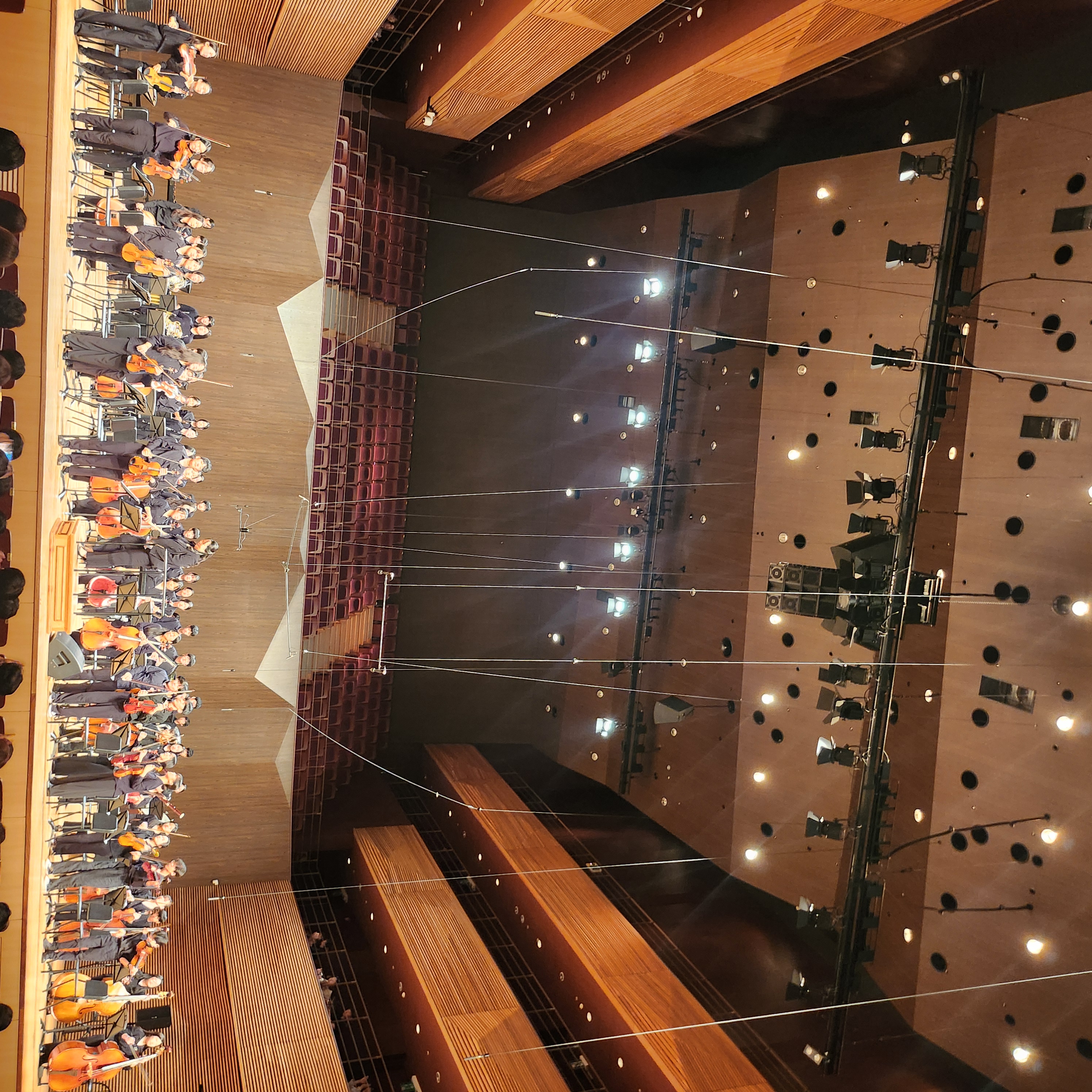 계룡중, 제11회 정기연주회 개최 (웅장한 하모니의 파도가 철썩 감동이 들썩) - 관련이미지4