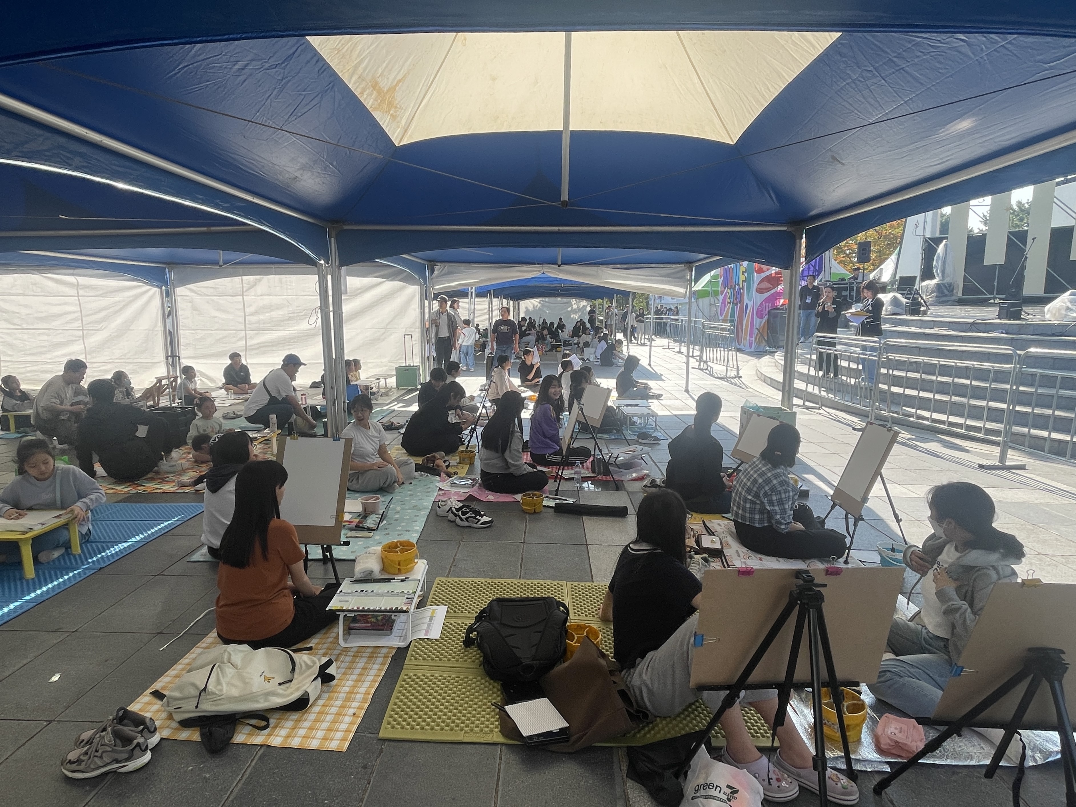 경남교육청 ‘2024년 다문화 그림 그리기 대회’ 수상작 발표 - 관련이미지2