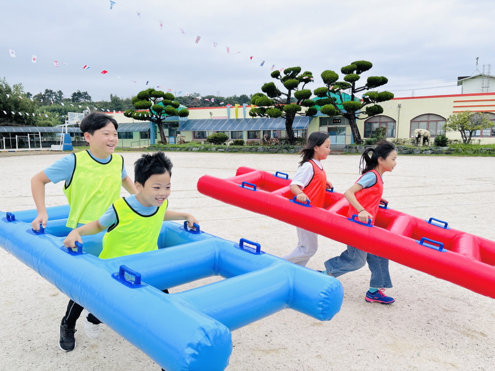 진정초, 개교 100주년 기념 대운동회 실시 - 관련이미지2
