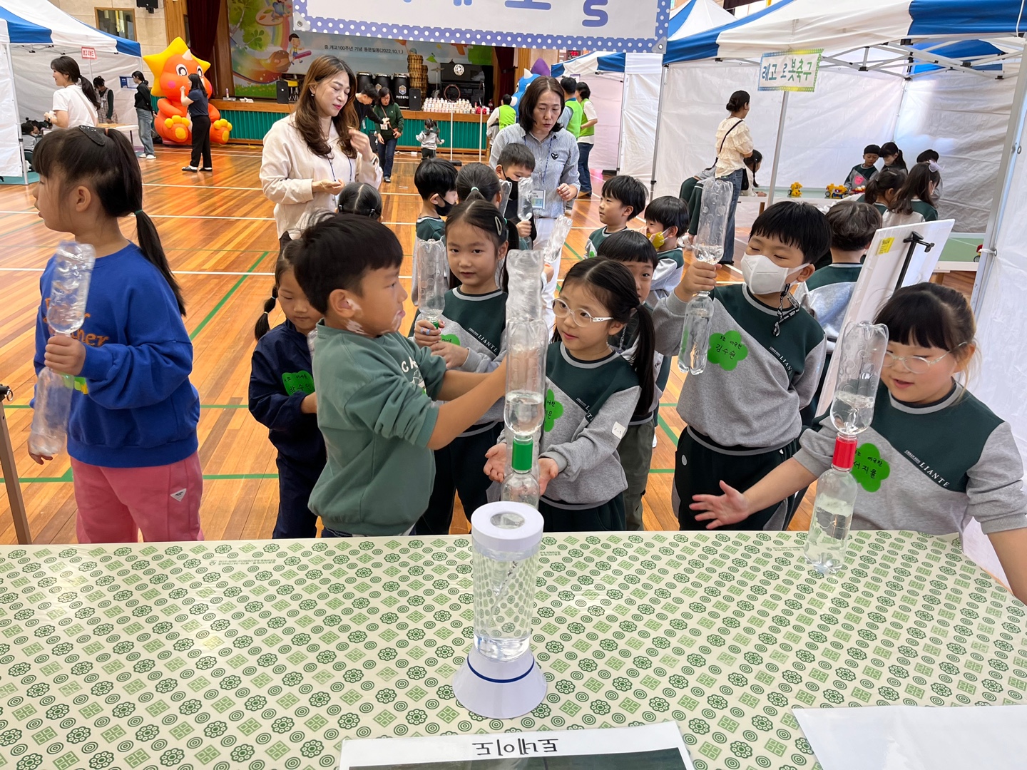 “함께하는 과학 상상놀이터”에서 신나게 놀아요  현동숲유치원, 구산초등학교 2024. 유·초 이음 과학 체험 - 관련이미지3