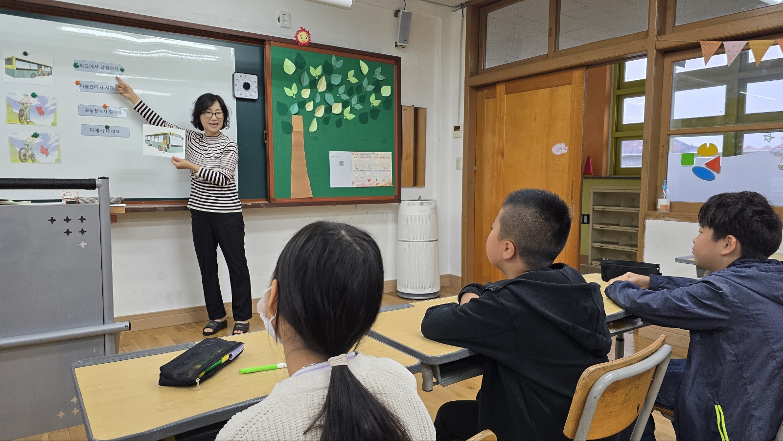 김해동광초등학교, 한국어 학습이 더 필요한 학생에게 맞춤형 징검다리를 놓다. - 관련이미지1