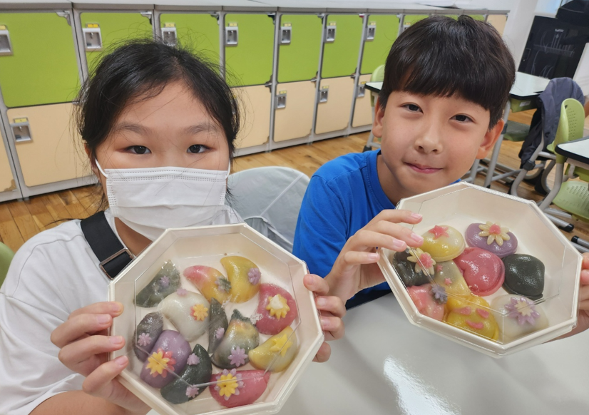 거제양정초등학교, 이웃 사랑 떡 나눔 - 관련이미지3