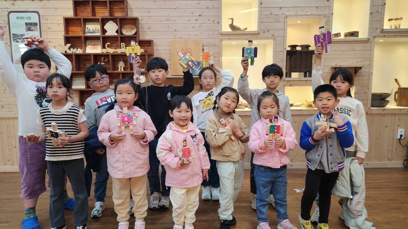 <병곡초> 나무로 장난감과 악기를 만들어요. - 관련이미지1