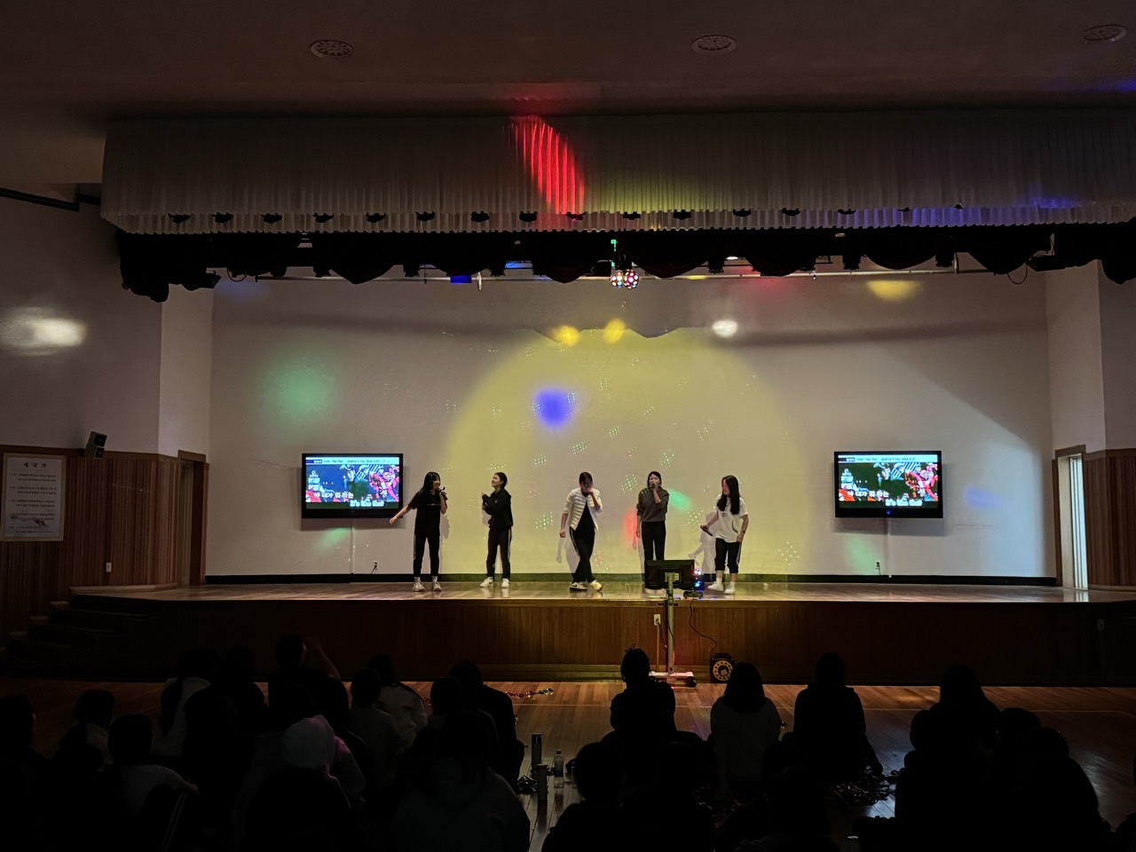 함안여자중학교, 몸과 마음 튼튼! 우정 쑥쑥! 수련 활동 가져 - 관련이미지3