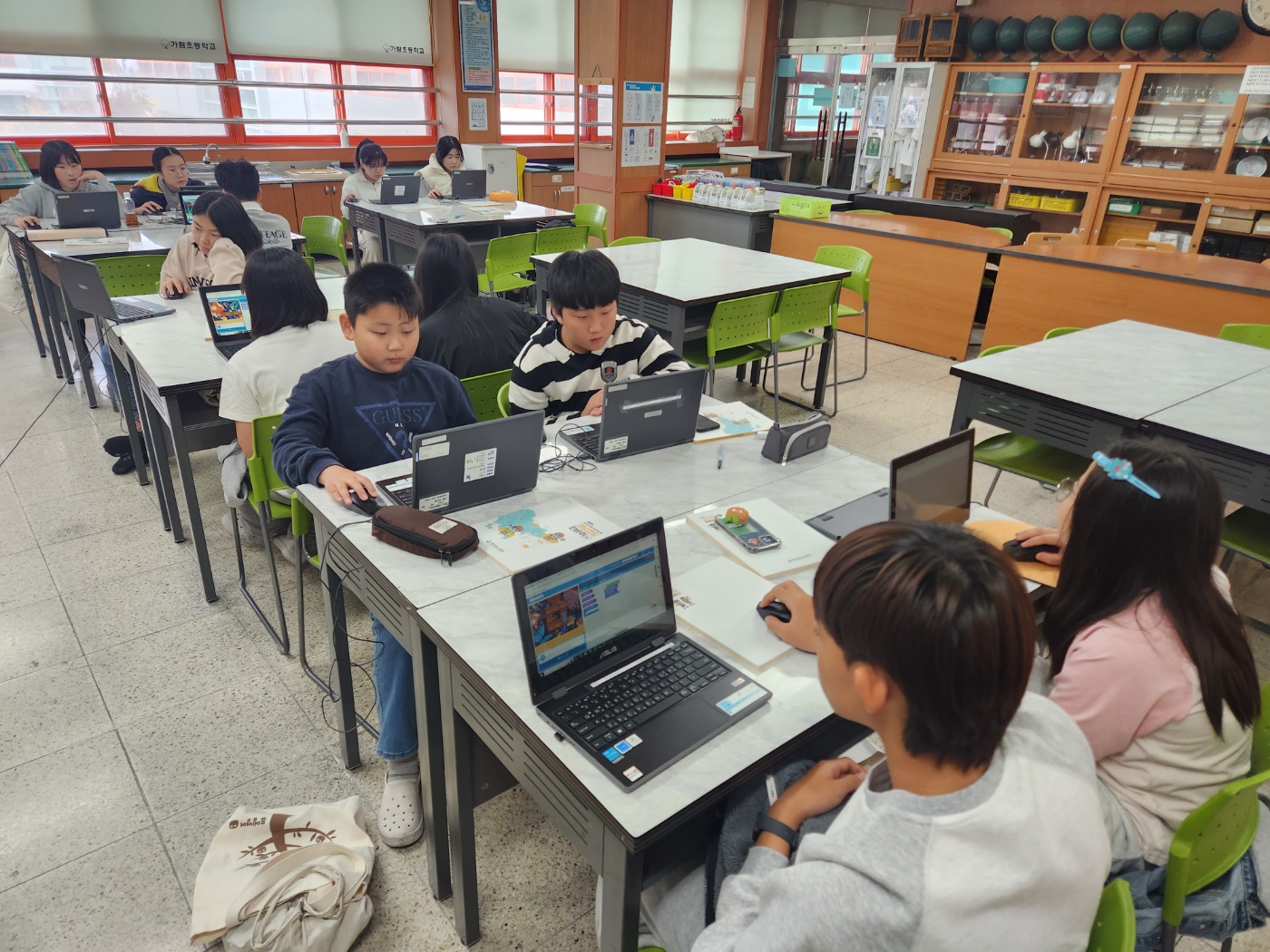 [진주 가람초] 행복과 열정이 있는 토요 코딩 교실 실시 - 관련이미지1