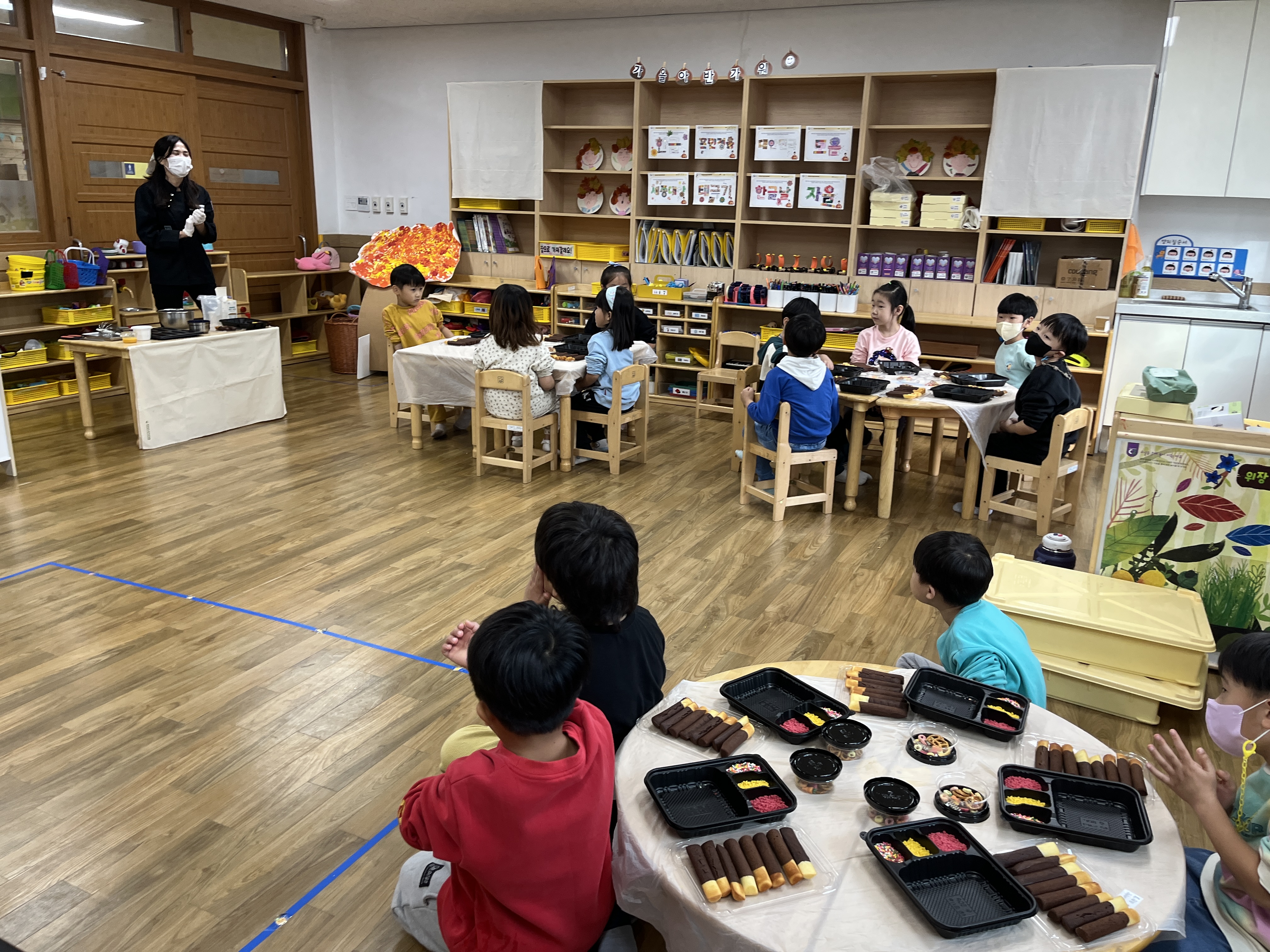 진해신항초등학교병설유치원, 찾아오는 놀이체험 쌀빵 막대과자 만들기! - 관련이미지1
