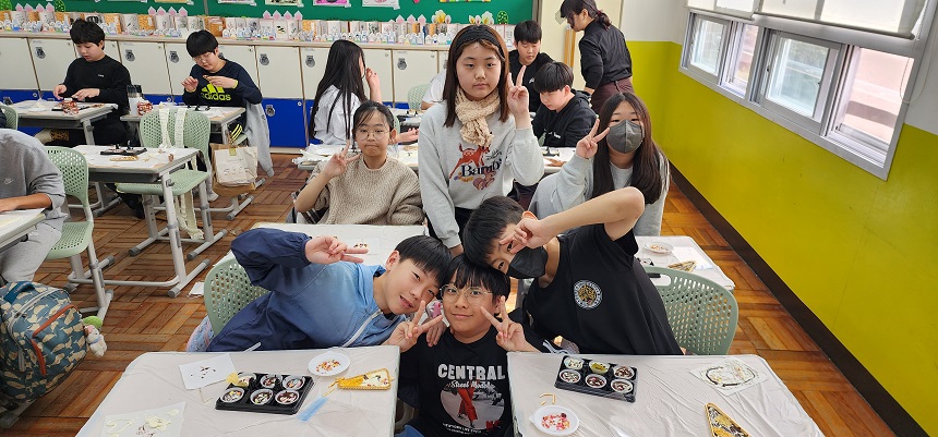 호암초, 6학년 대상 찾아오는 진로·직업 체험교실 운영 하루 동안 전문가 되어보기 - 관련이미지1