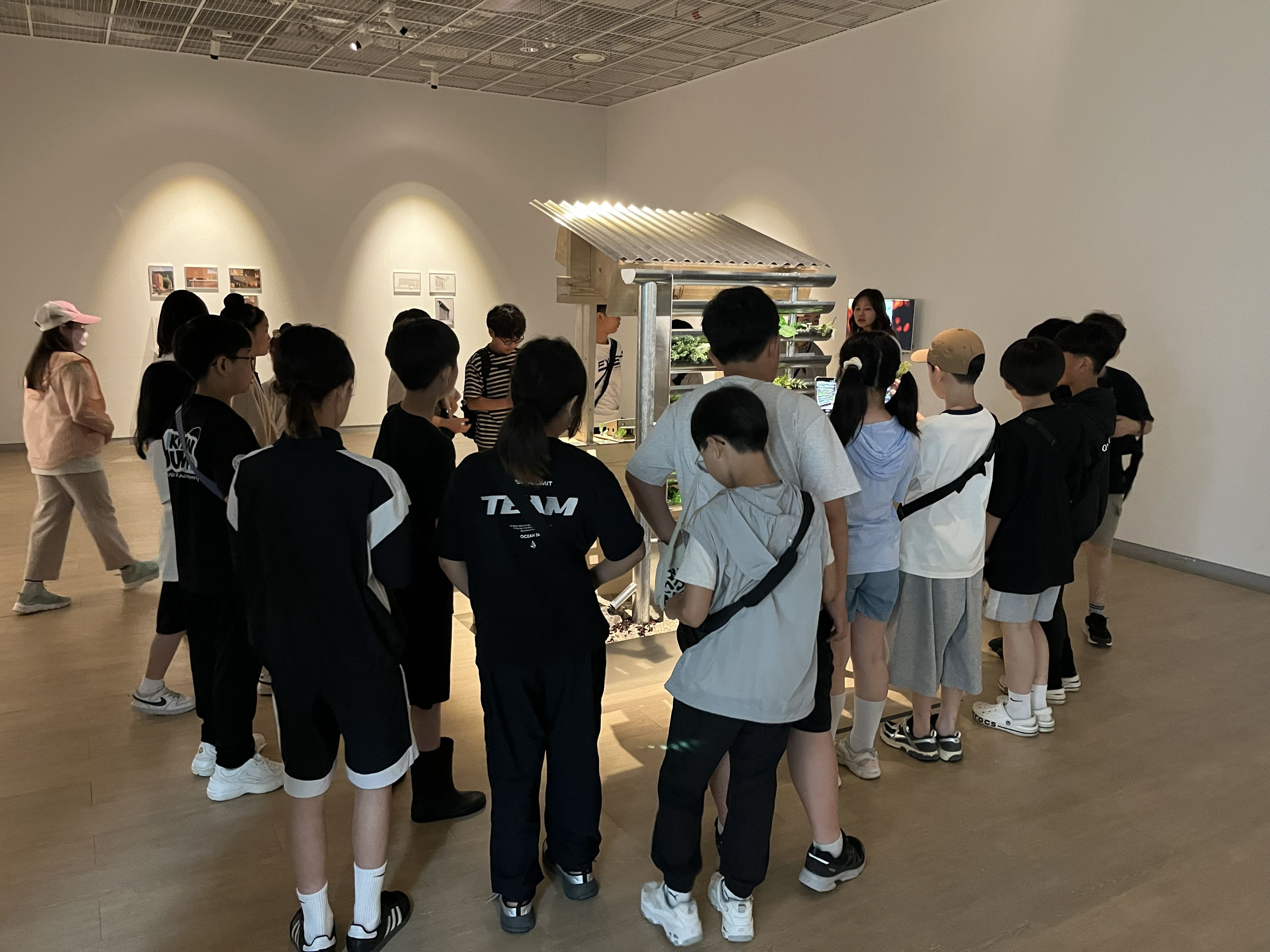 김해교육지원청, 지역 교육자원과 연계한 ‘김해 다움’ 문화예술체험학습 운영 - 관련이미지1
