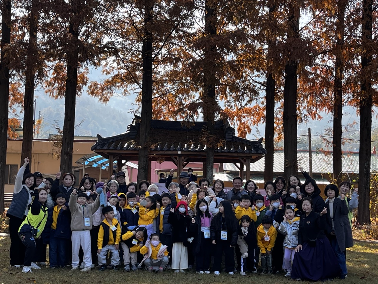 작은학교 공동교육과정,  마을과 손잡고 학교 밖 배움터 확장 - 관련이미지4