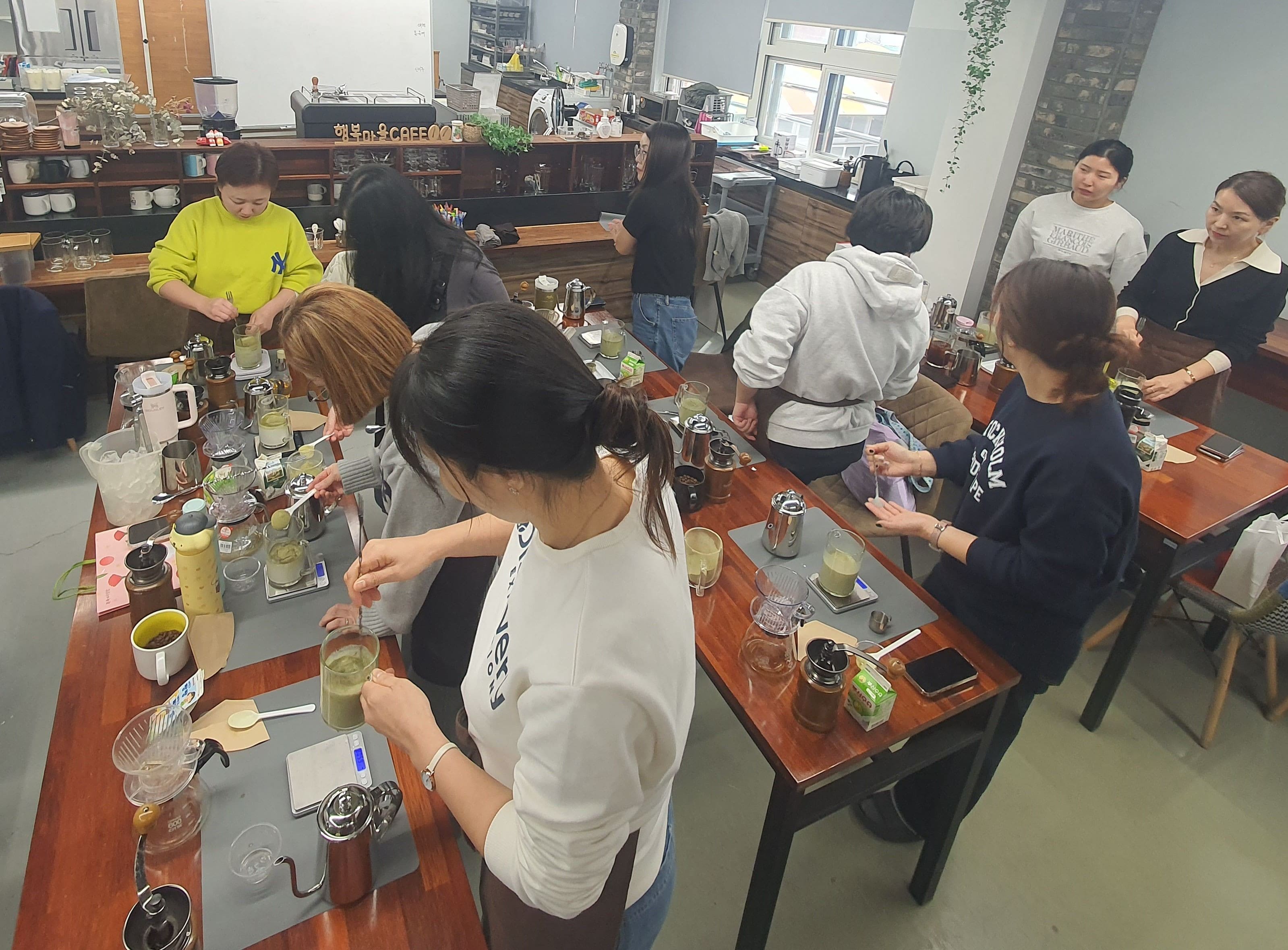 신기초, 「학부모 쉼표」 연수 “잠시 멈춰, 나를 돌아보는 시간” - 관련이미지3