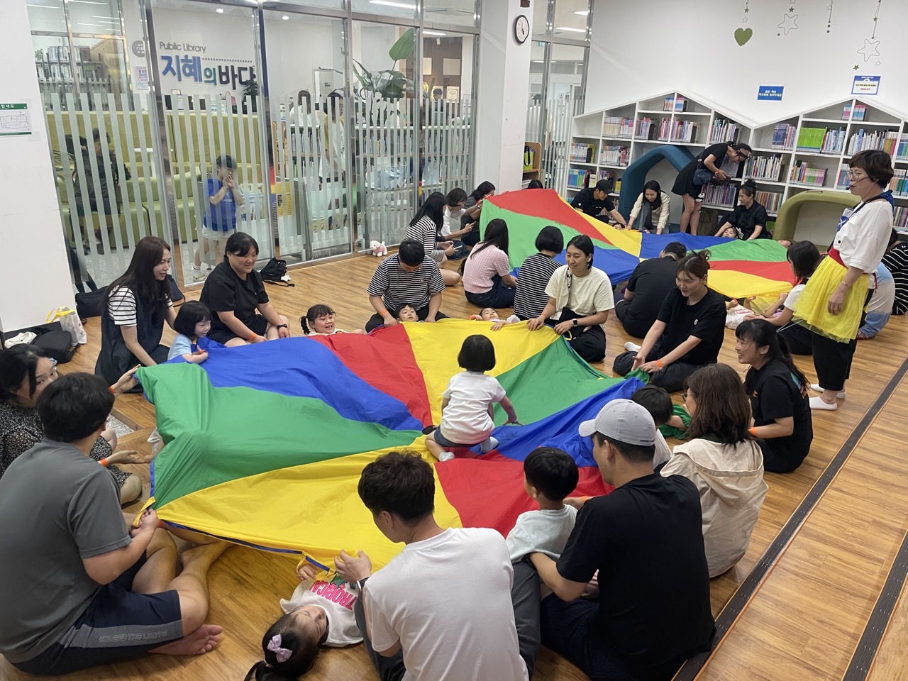 두 배로 더 즐거운 여름, 두 번 만나는 토토 책놀이터 - 관련이미지1