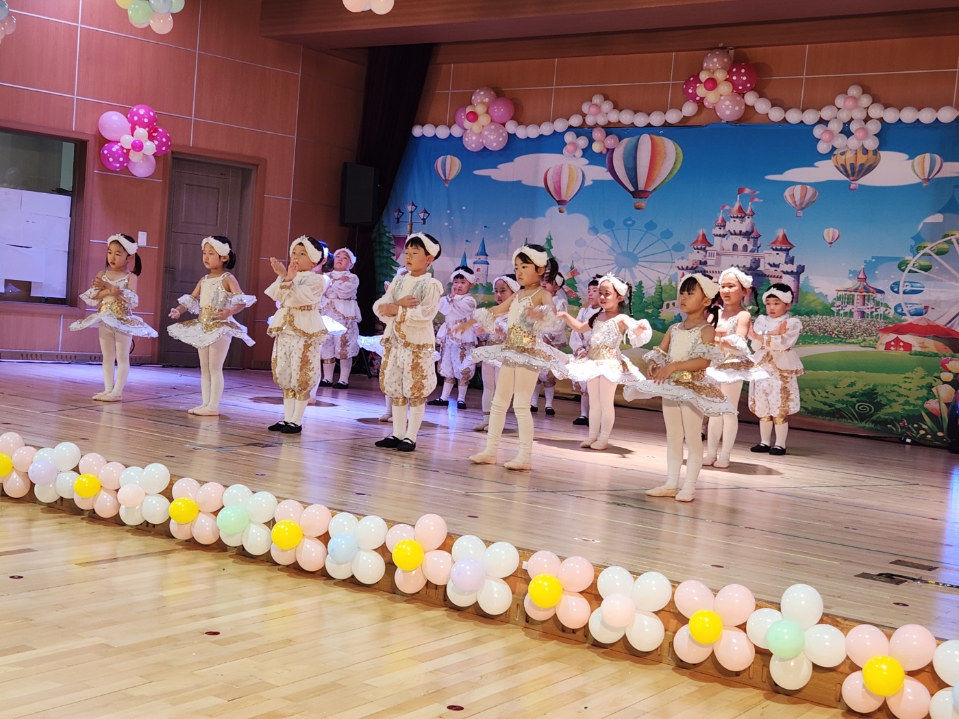 창원진달래유치원, 창의와 인성의 빛을 담은 ‘꿈 키움 발표회’ 개최 유아들의 끼와 재능이 무대에서 꽃피다 - 관련이미지3