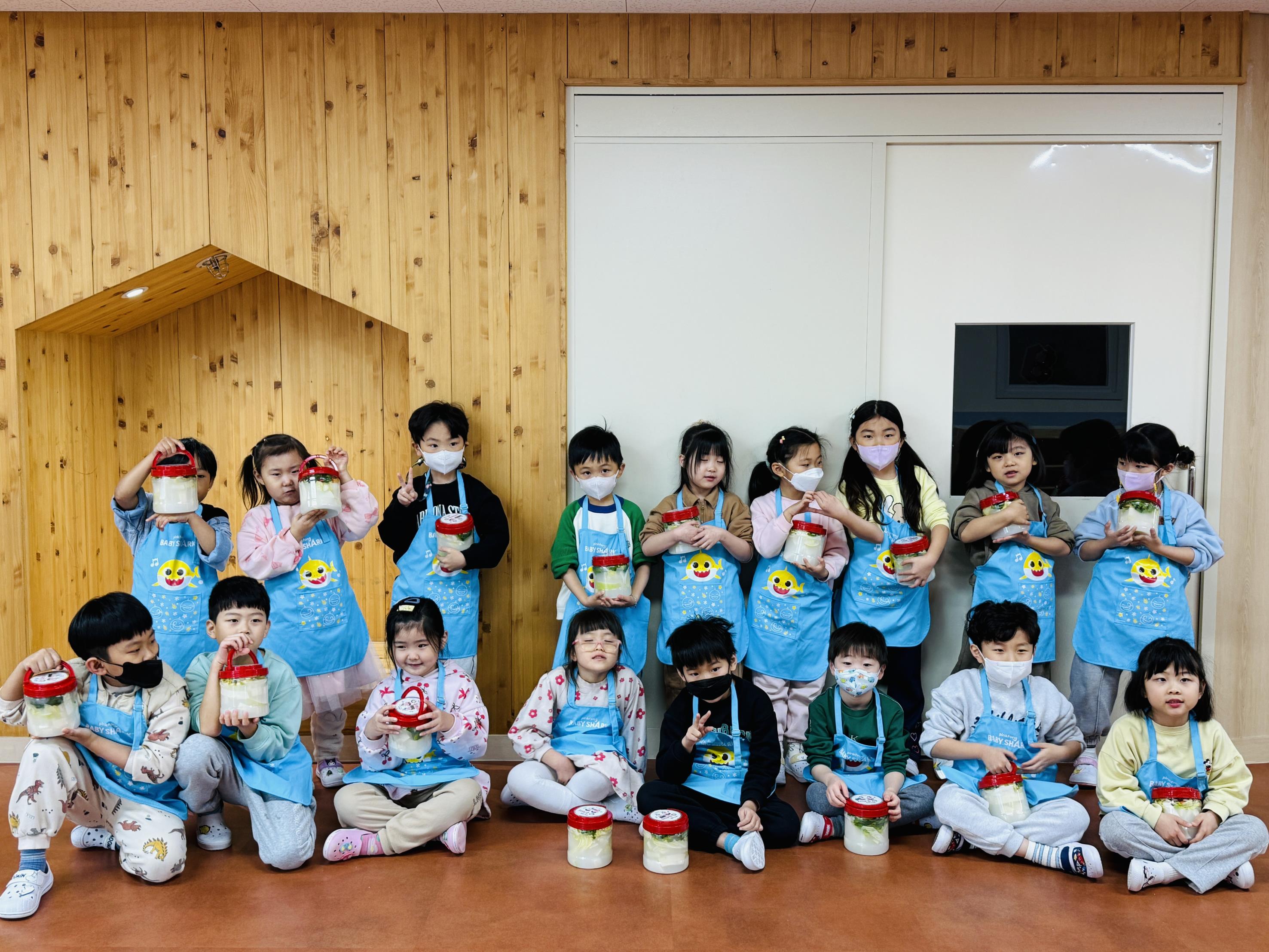 무동꿈 유치원, '동치미 만들기'를 통한 전통문화와 친해지기 - 관련이미지3