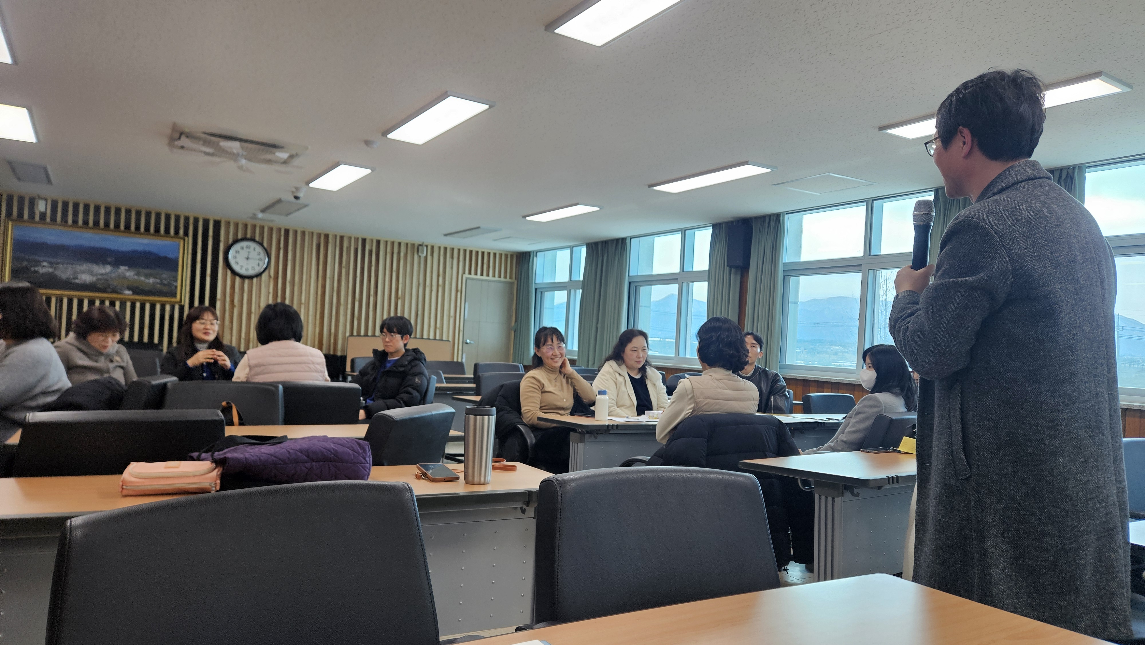 거창교육지원청, 행복학교 철학을 나누는 자리 만들어 -행복학교 및 일반학교 대상 행복학교 일반화 연수 운영- - 관련이미지2
